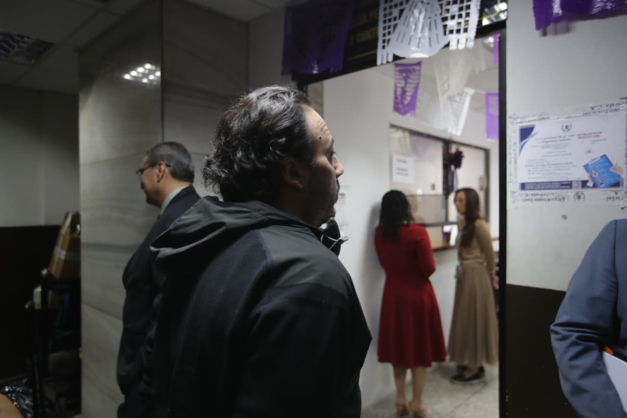 Pedro Alejandro Duque Soto comparece ante el Juzgado Segundo de Instancia Penal tras ser capturado por el caso de desfalco al CHN. (Foto Prensa Libre: Byron Baiza)