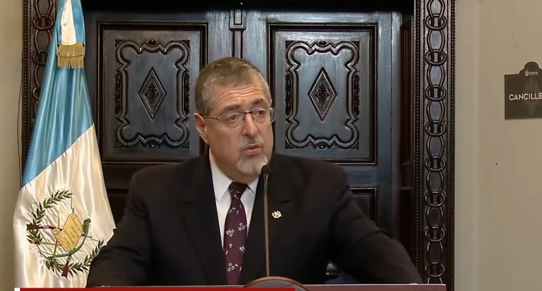 Bernardo Arévalo afirma que esta semana designará magistrado titular y suplente a la CC