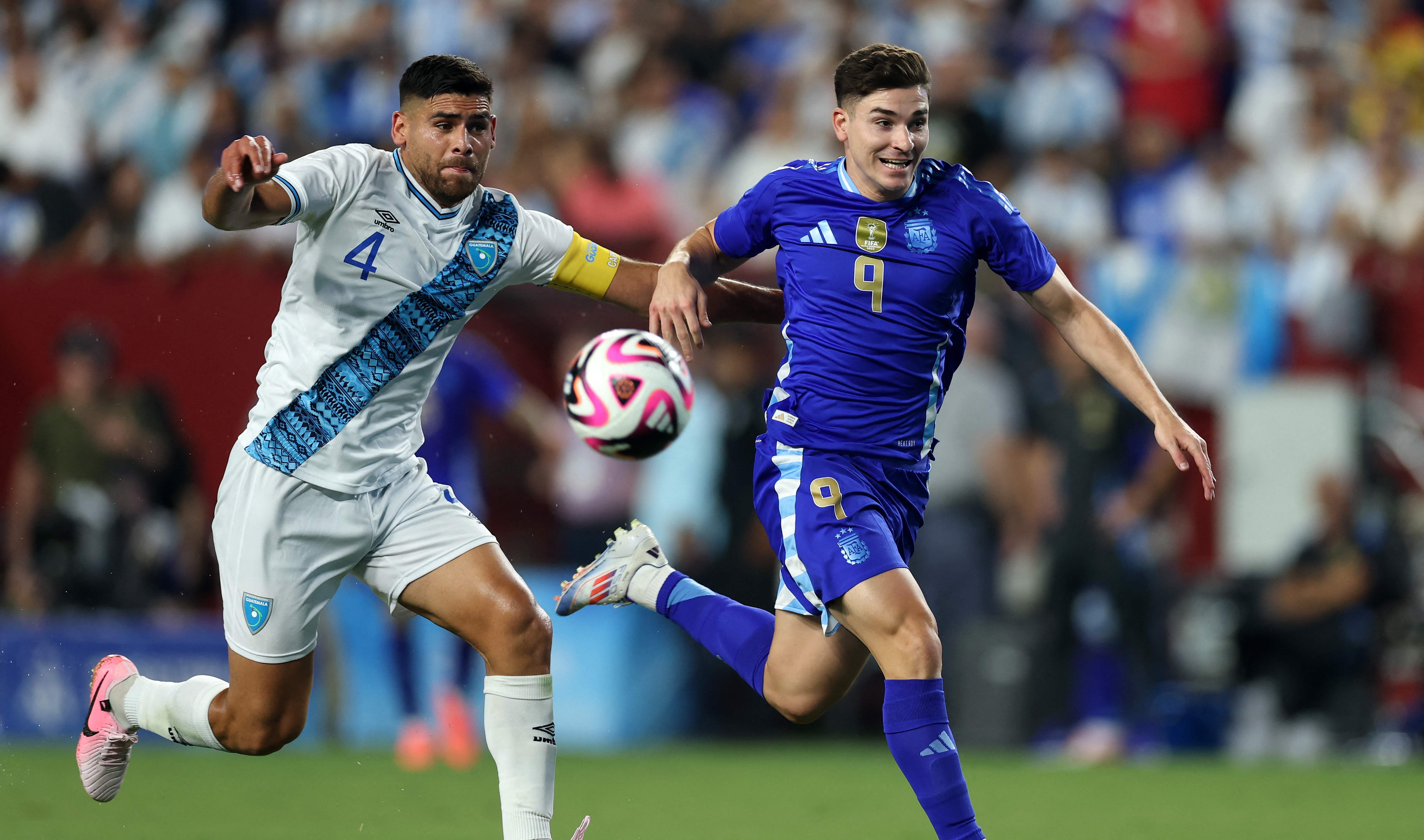 Guatemala v Argentina - Amistoso