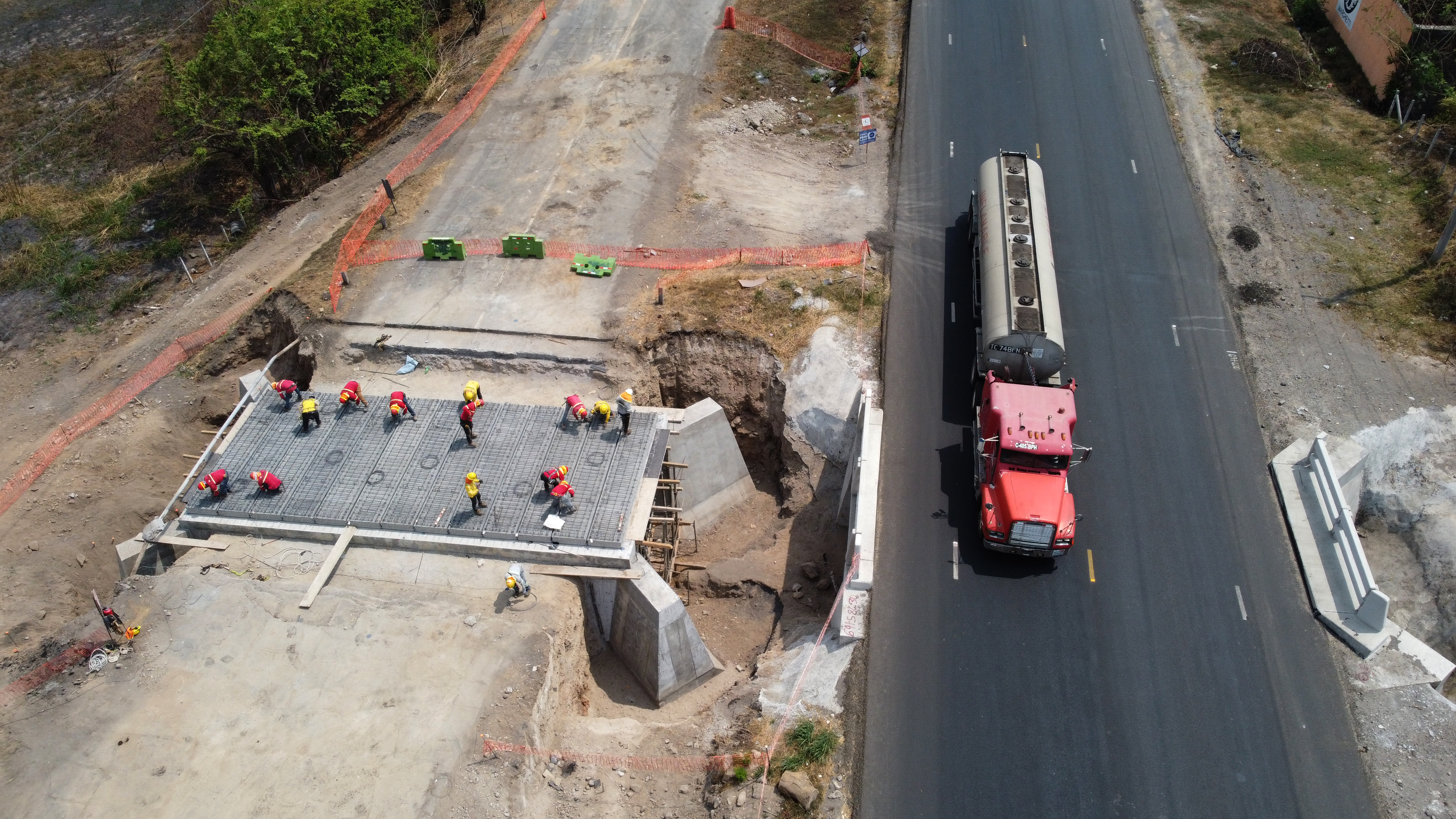 La ANI impulsa el proyecto de alianza público-privada (APP) de la Autopista Escuintla-Puerto Quetzal (AEPQ), el único ejecutado bajo esta modalidad (Foto Prensa Libre: Hemeroteca PL)