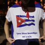 Manifestantes muestran apoyo a Cuba en Florida