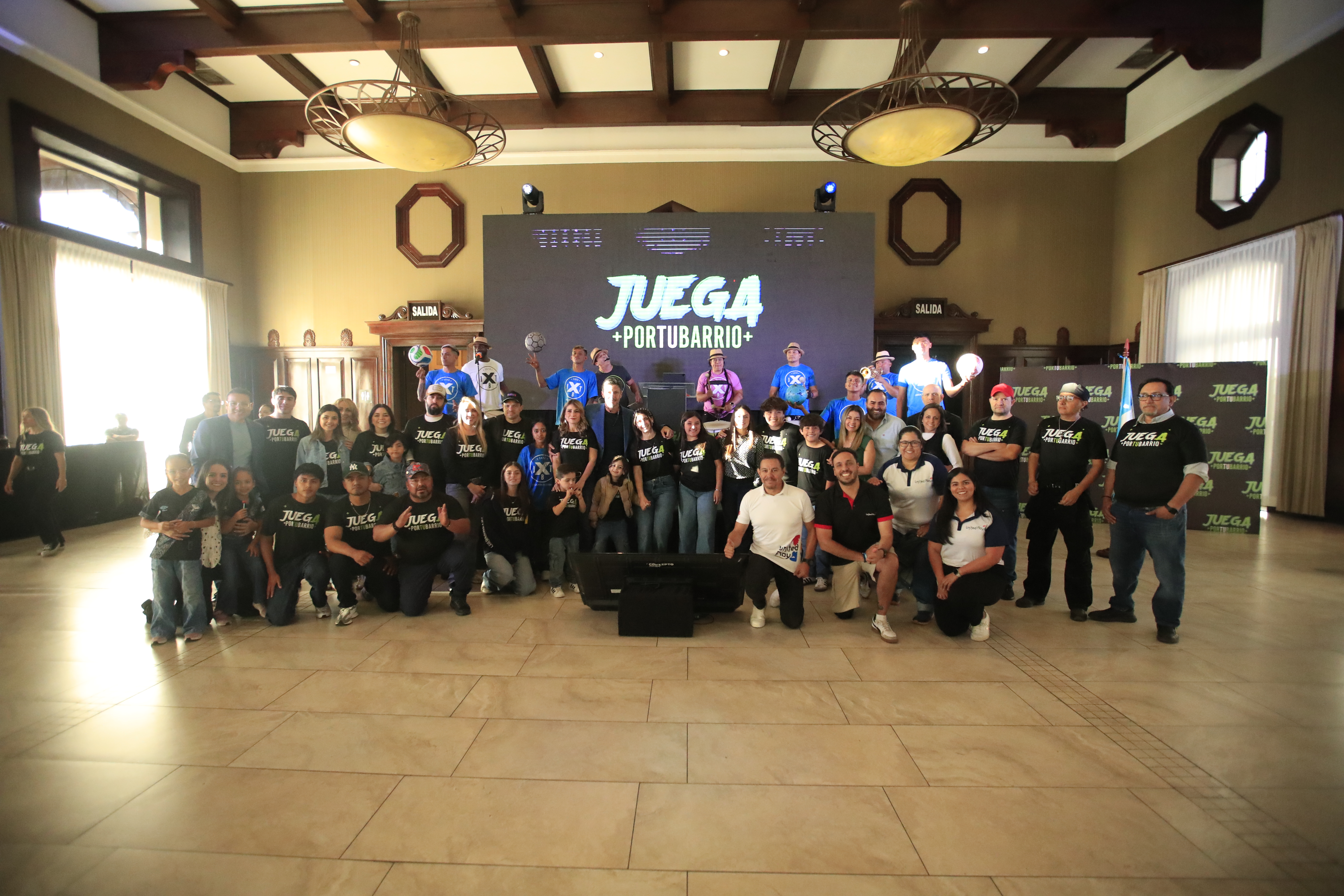 "Juega por tu Barrio" reúne a más de 200 entrenadores de diferentes partes de Guatemala en el Primer Congresillo. (Foto Prensa Libre: Javier González).