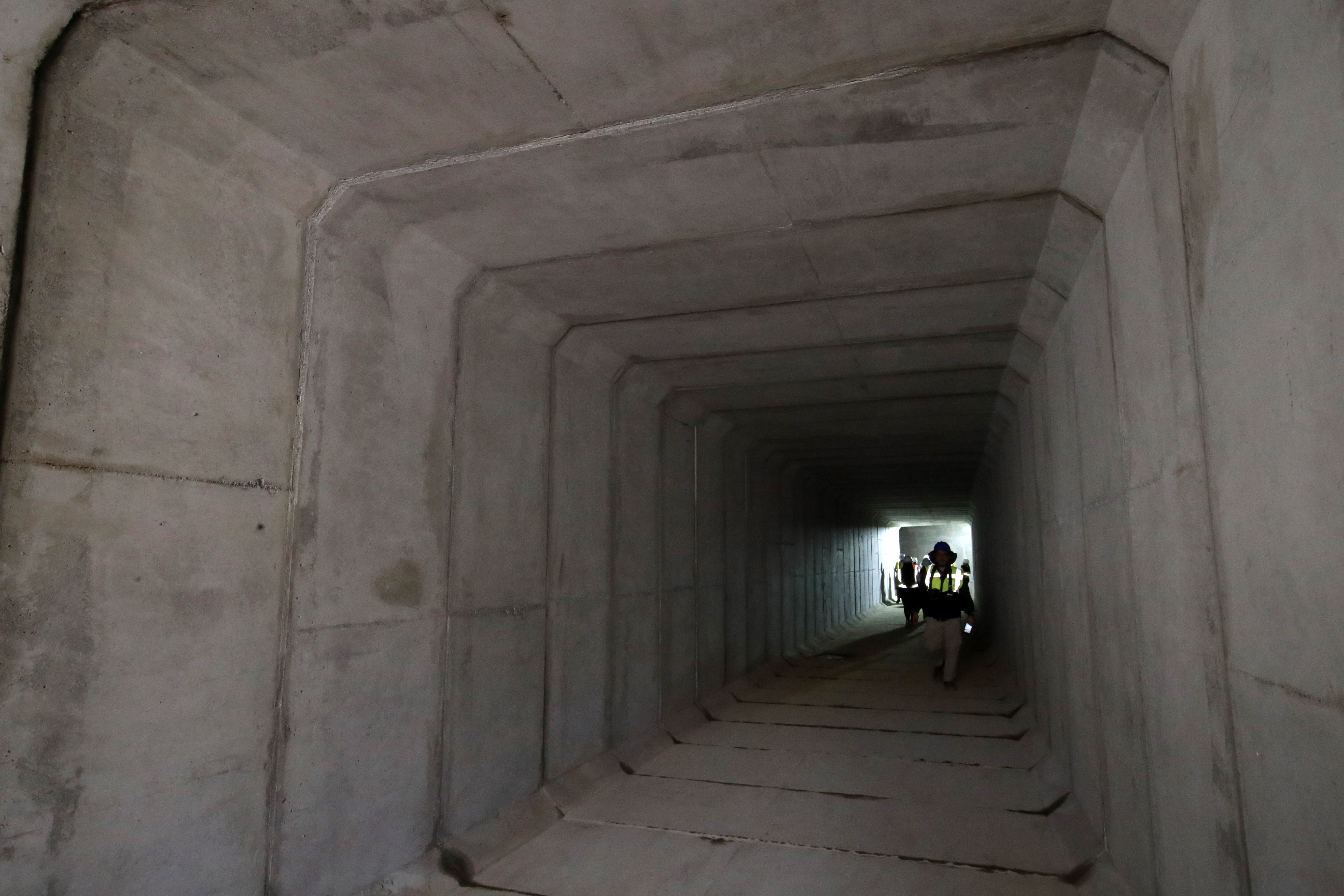 AVANCES AUTOPISTA ESCUINTLA PUERTO QUETZAL