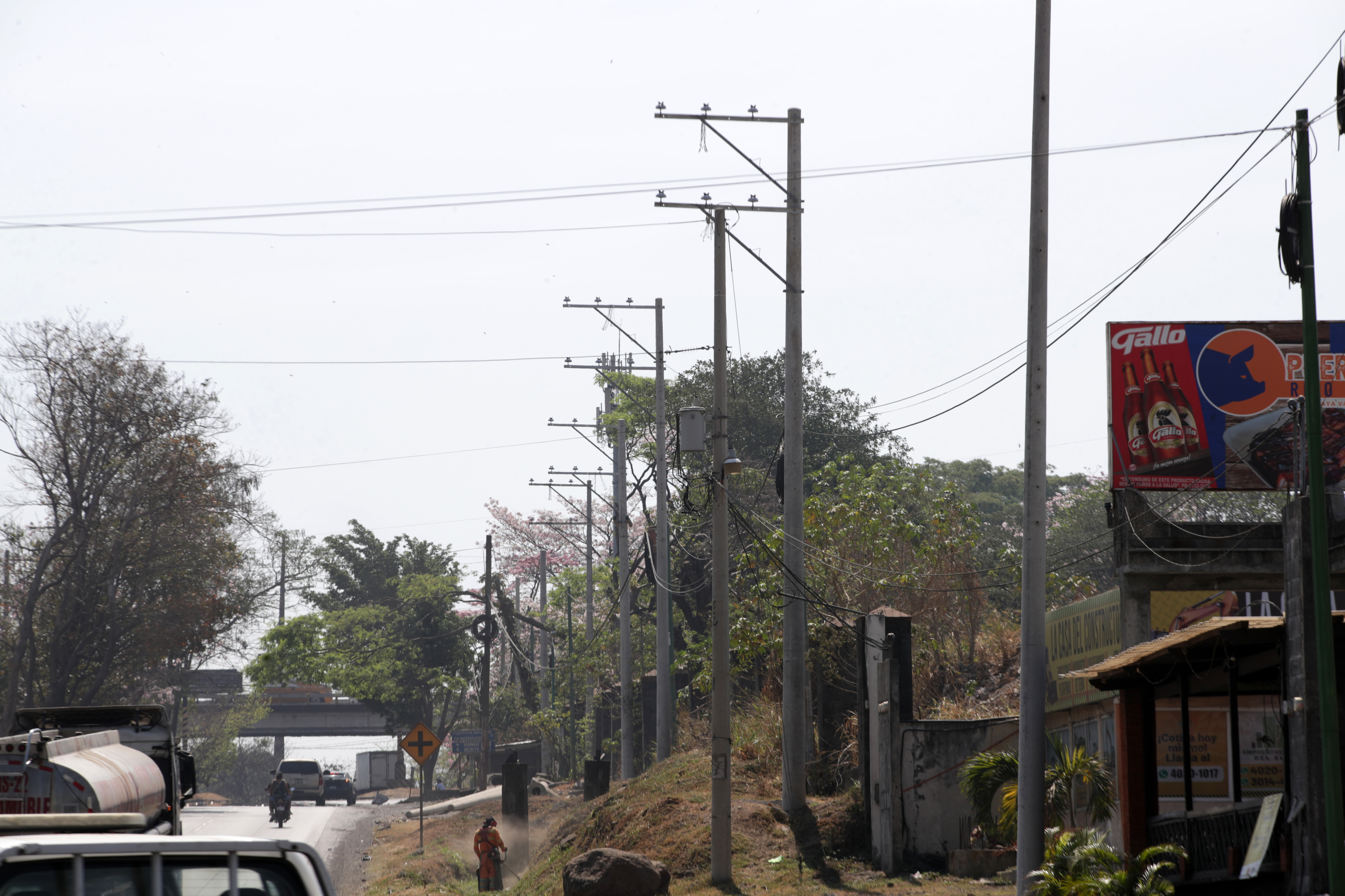 AVANCES AUTOPISTA ESCUINTLA PUERTO QUETZAL'