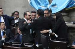 ENFRENTAMIENTOS DIPUTADOS ELECCION MAGISTRADOS CC