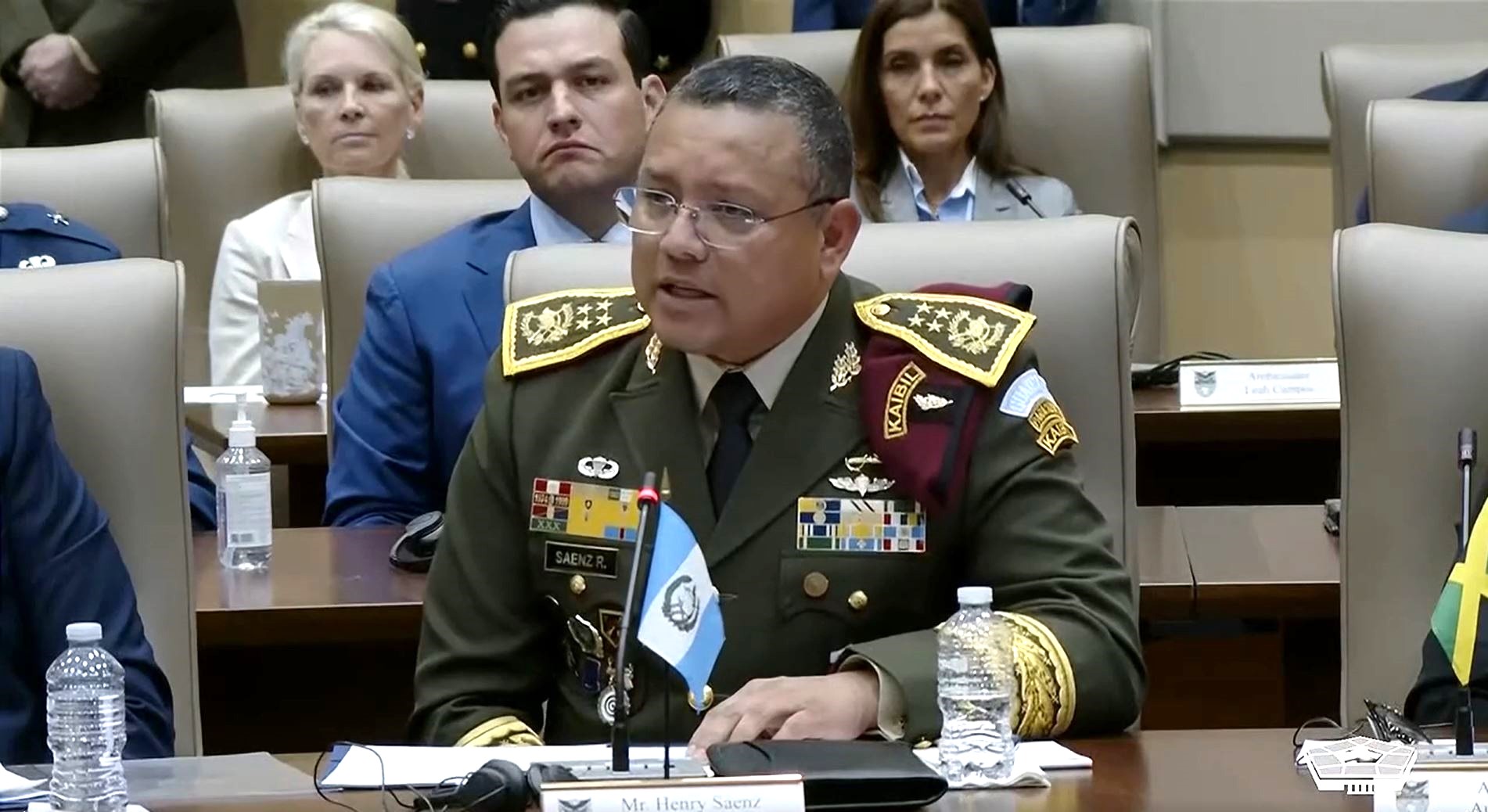 Henry Sáenz, ministro de la Defensa de Guatemala, durante la conferencia Américas contra los carteles en el Comando Sur de Estados Unidos.