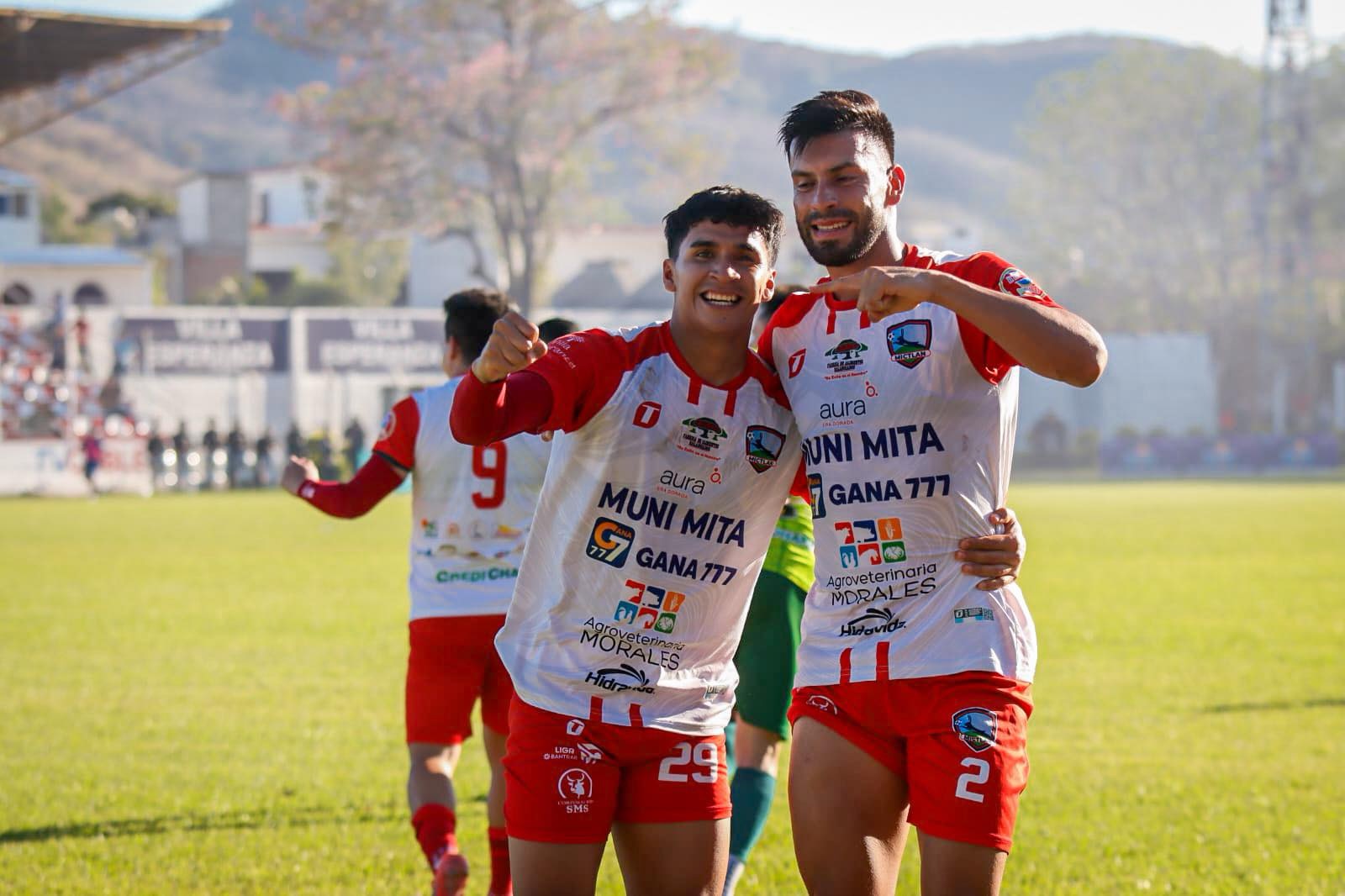 William Fajardo anota en el último minuto y le da tres puntos vitales a Mictlán ante Cobán Imperial
