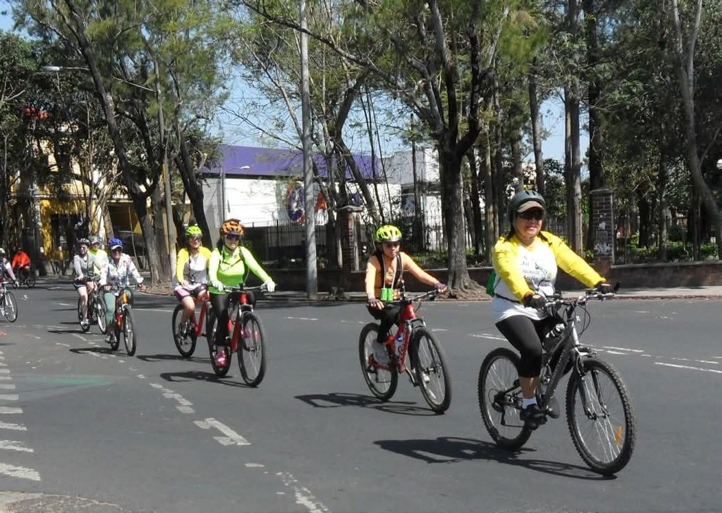 Invitan a participar en paseo en bicicleta gratuito desde parque Jocotenango