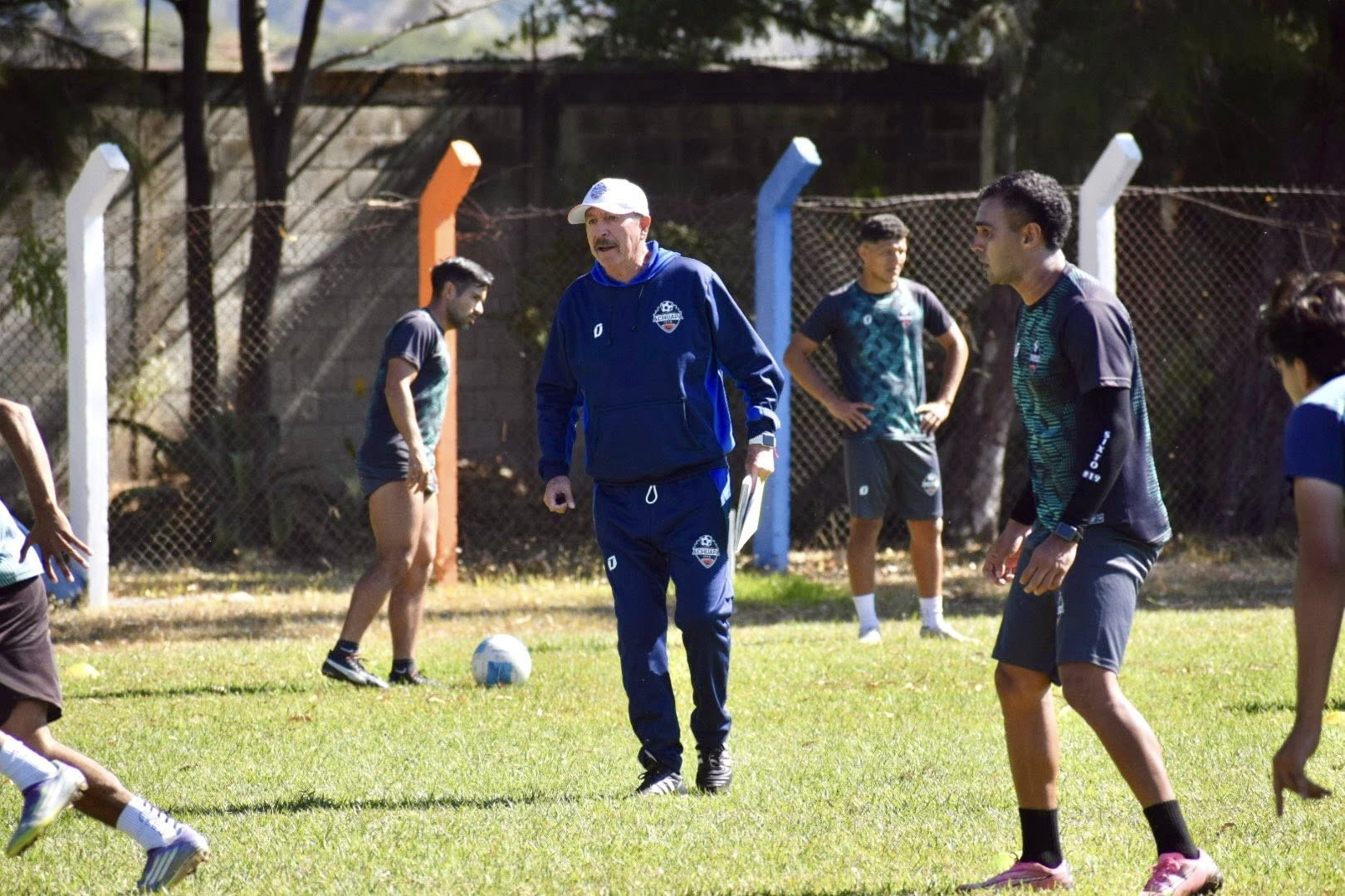 El mexicano Rafael Loredo ha quedado al margen del conjunto de Achuapa. (Foto Prensa Libre: Deportivo Achupa).