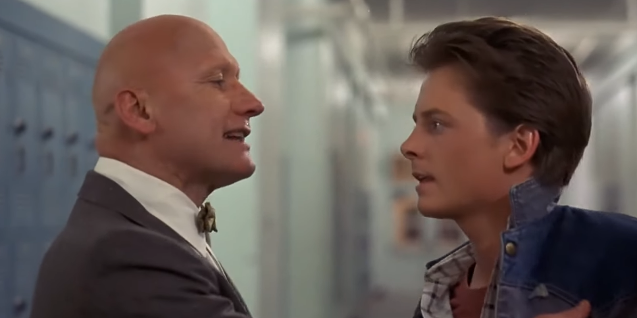 Muere el carismático James Tolkan, que personificó al Sr. Strickland en Regreso al futuro