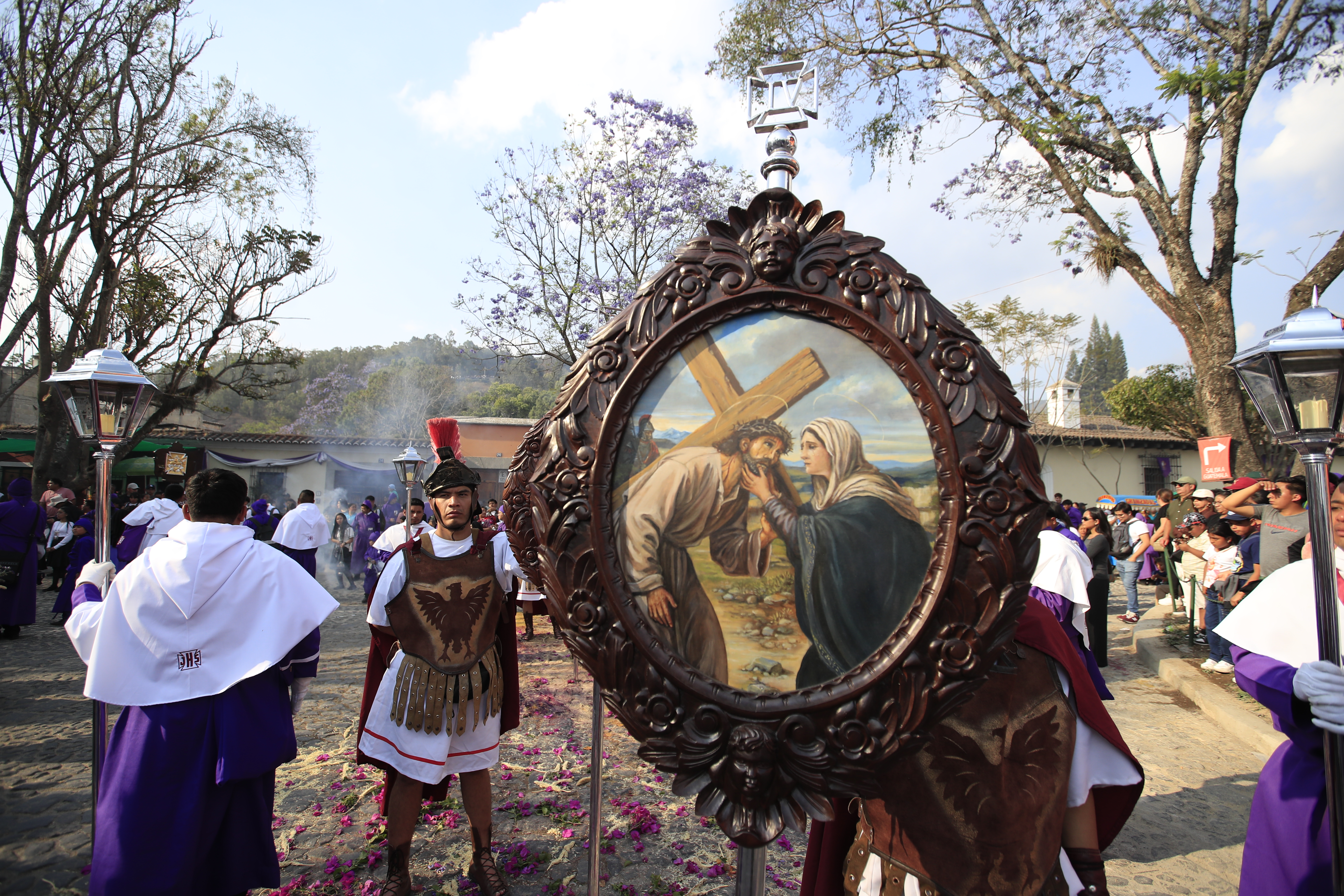 PROCESION SAN BARTOLOME BECERRA ANTIGUA GUATEMALA'