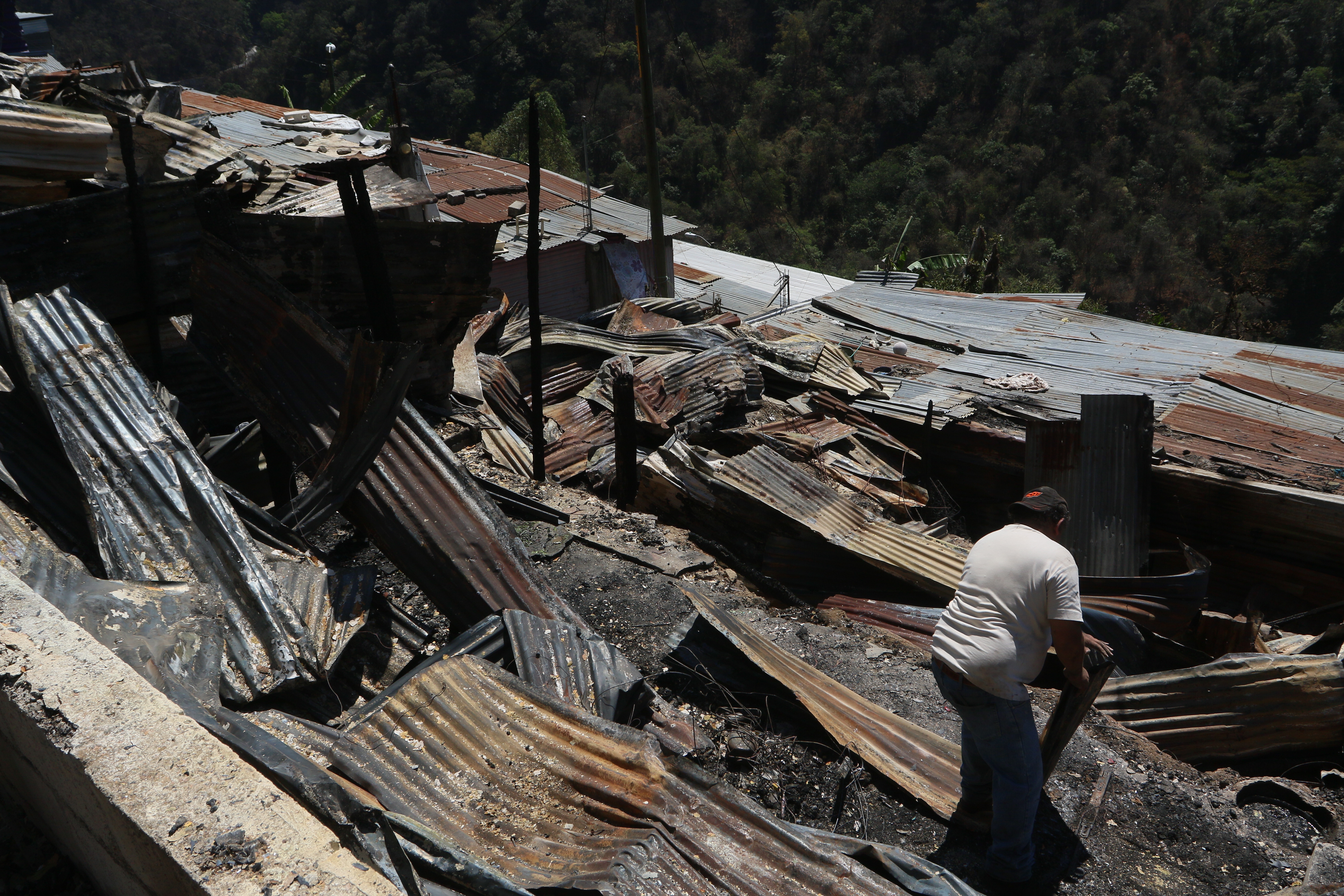 Incendio el Amparo II'