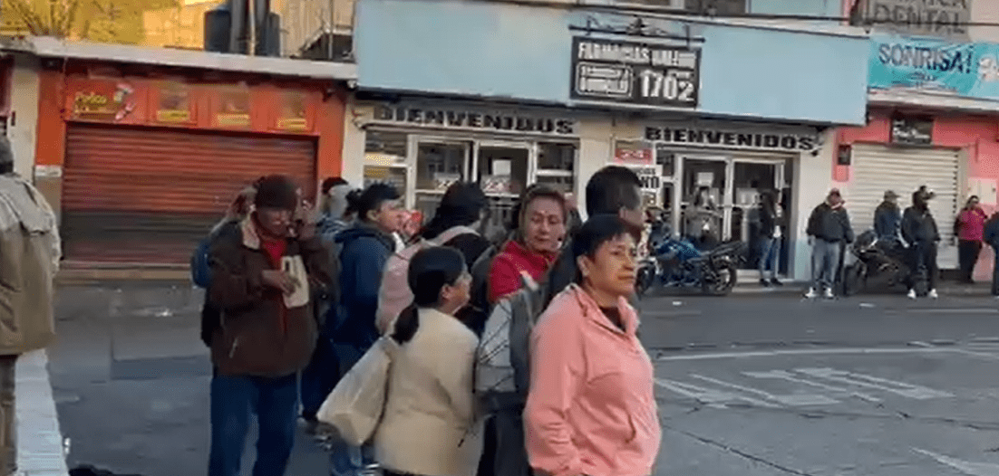 PARO DE BUSES EN MIXCO