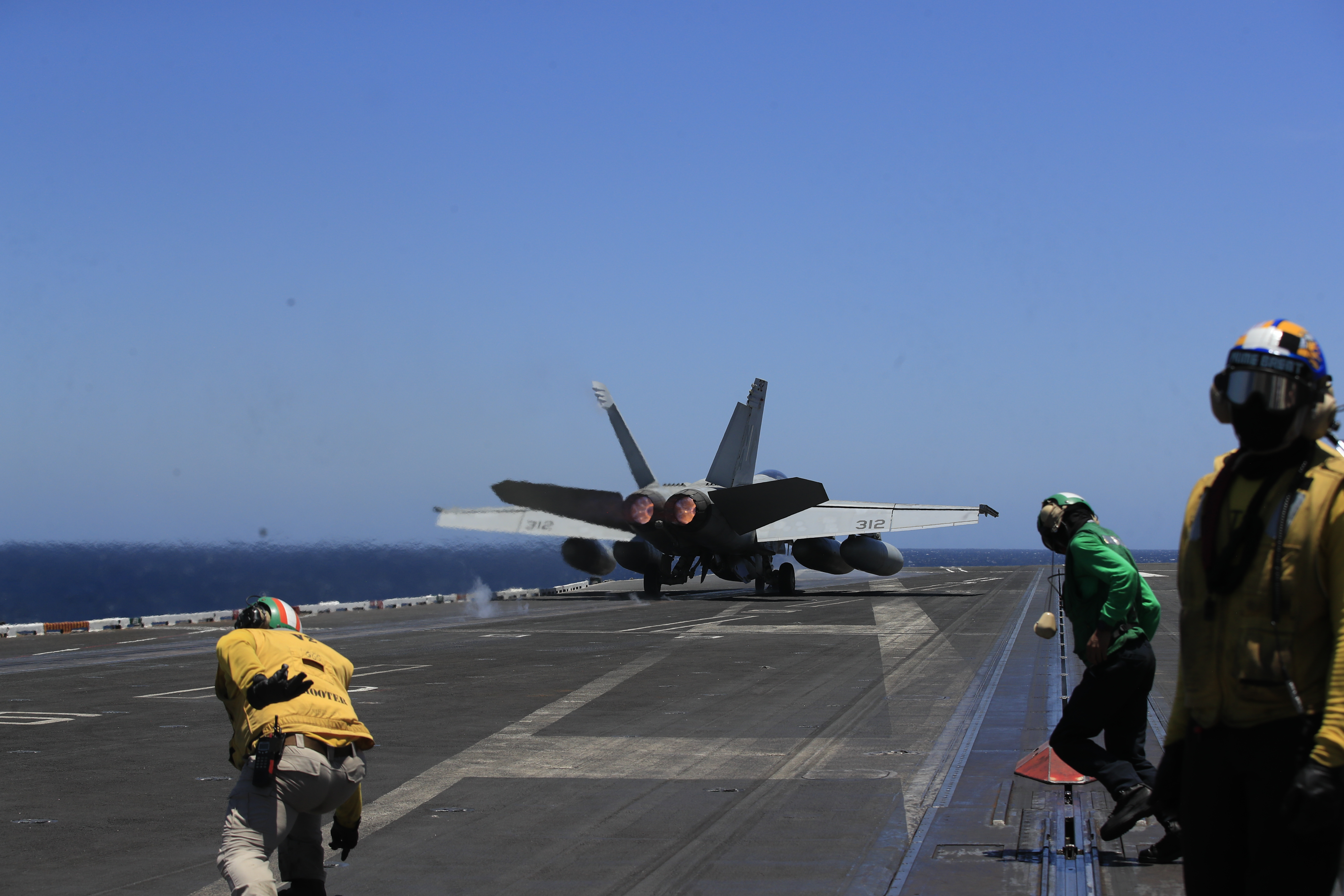 PORTAVIONES ESTADOS UNIDOS GUATEMALA'