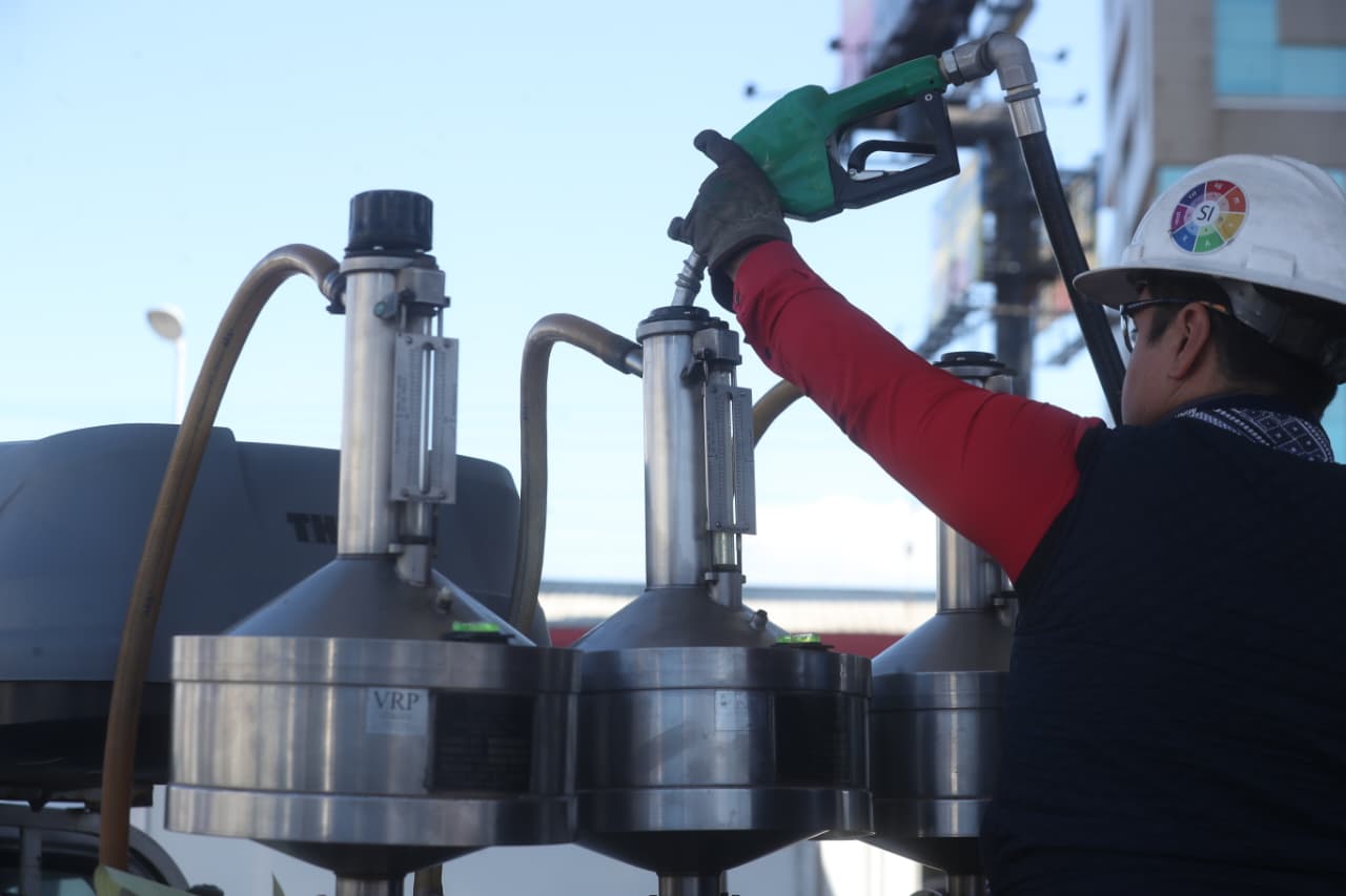 Subsidio a combustibles en Guatemala: Ejecutivo aprueba reglamento