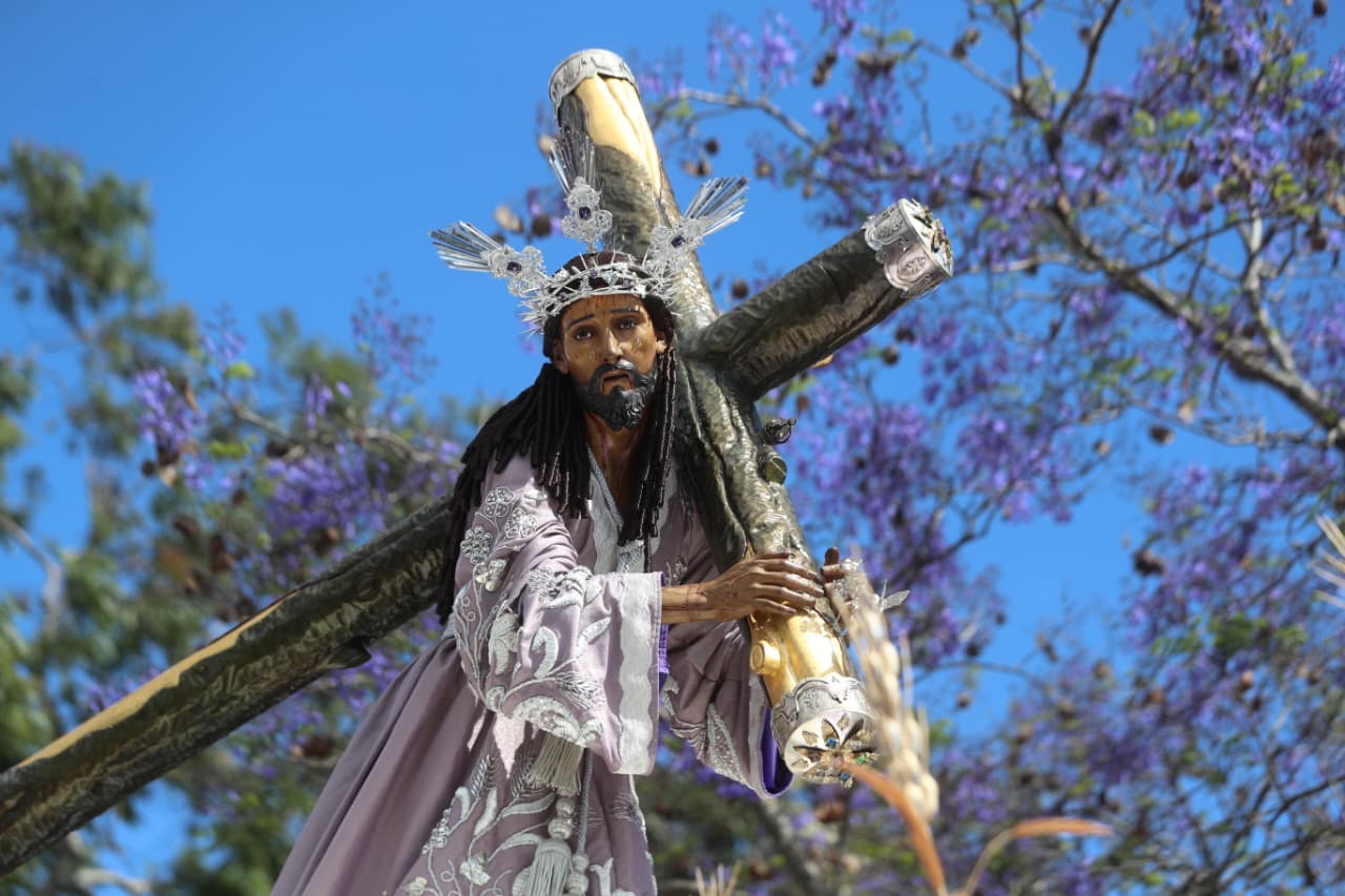 PROCESION JESUS NAZARENO TRES POTENCIAS VIRGEN DE DOLORES PARROQUIA'