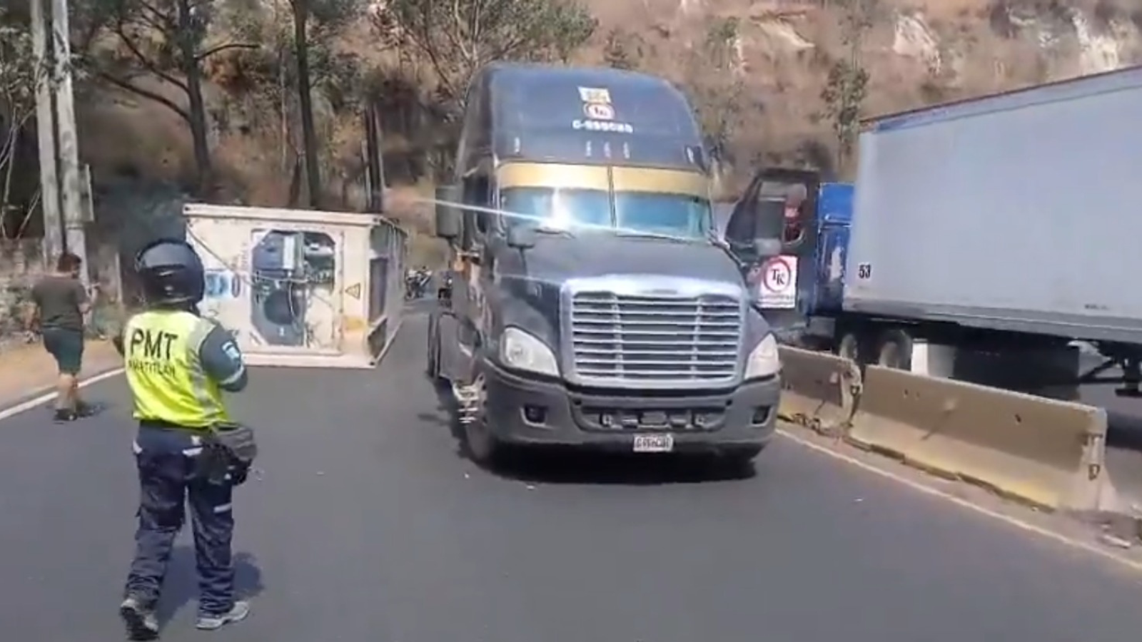 Paso en ruta al Pacífico se complica por masiva afluencia de veraneantes y accidentes de tránsito