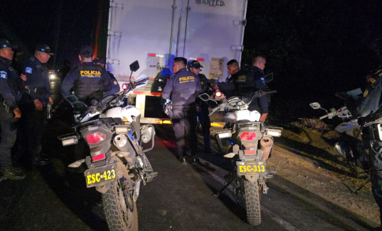 Denuncia y persecución permiten recuperar furgón con insumos médicos valorados en más de Q14