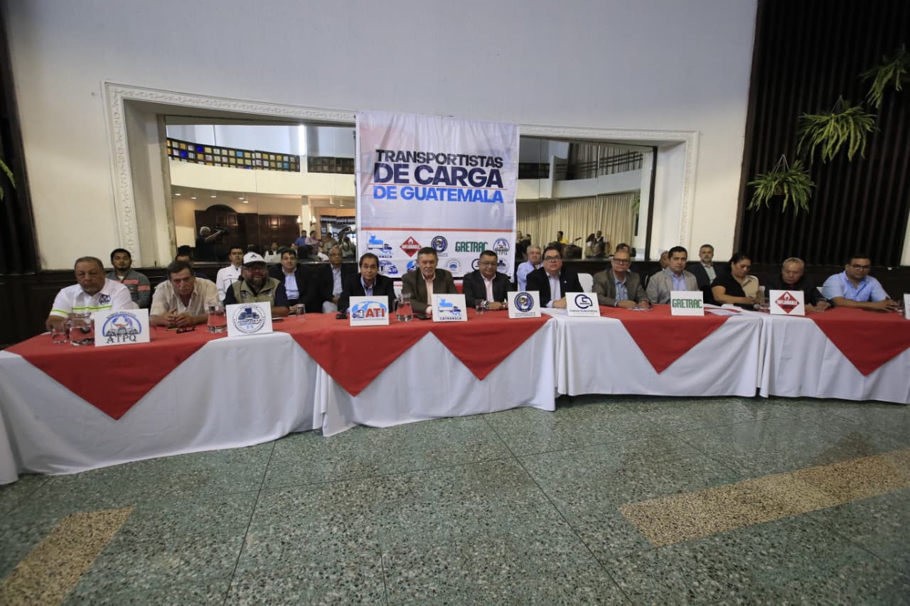 TRANSPORTISTAS DE CARGA