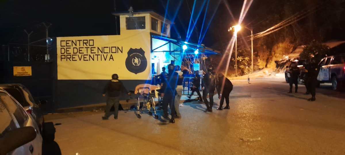 Traslado del pandillero El Inquieto fugado de Fraijanes 2 al preventivo de zona 18