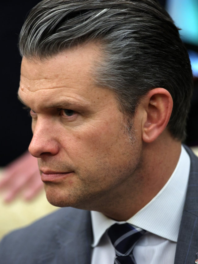 German Chancellor Merz visits White House