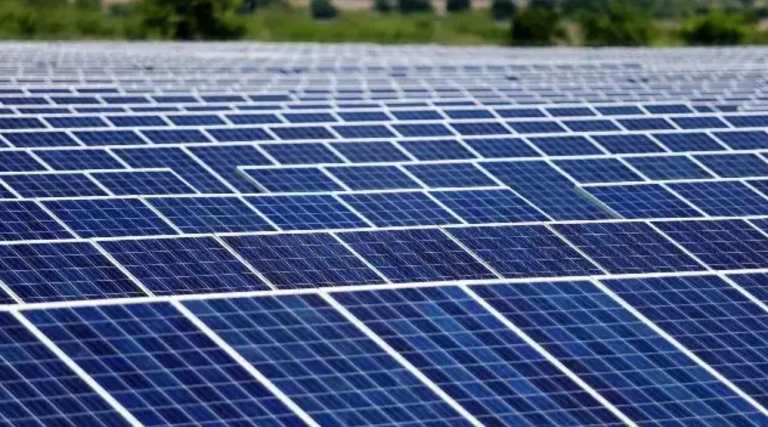 PEG 5 impulsa transición energética con dominio de fuentes renovables (más del 7