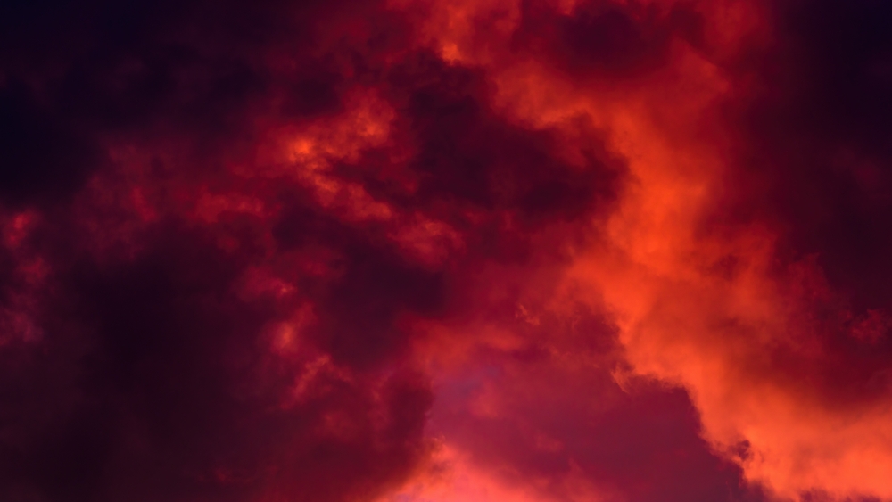 Fotografía con fines ilustrativos. El ciclón Narelle provocó que los cielos australianos se tiñeran de un peculiar rojo. (Foto Prensa Libre: Shutterstock) 