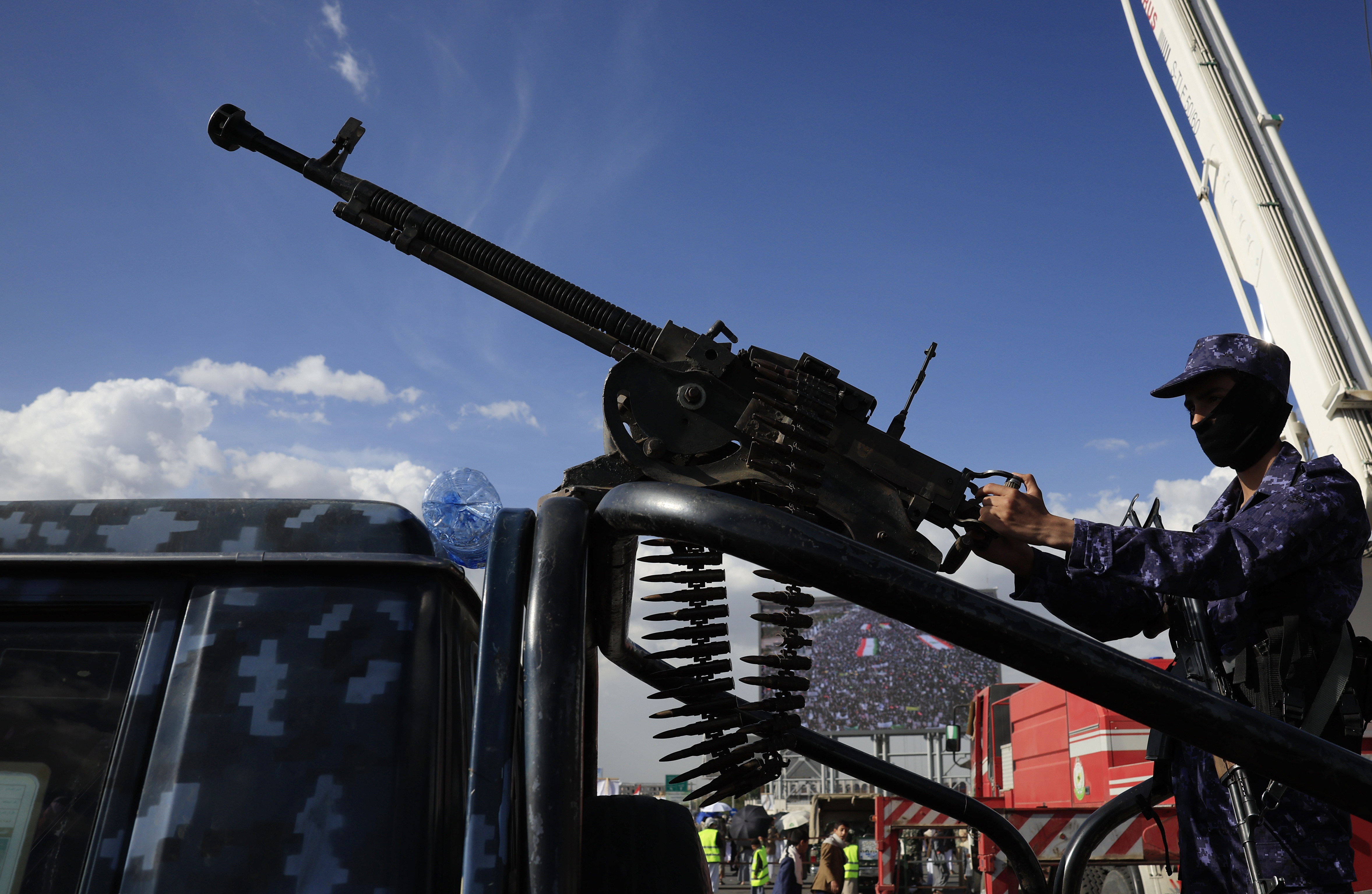 Trump amenaza con atacar Irán si fallan las negociaciones: qué está en juego y por qué preocupa el estrecho de Ormuz