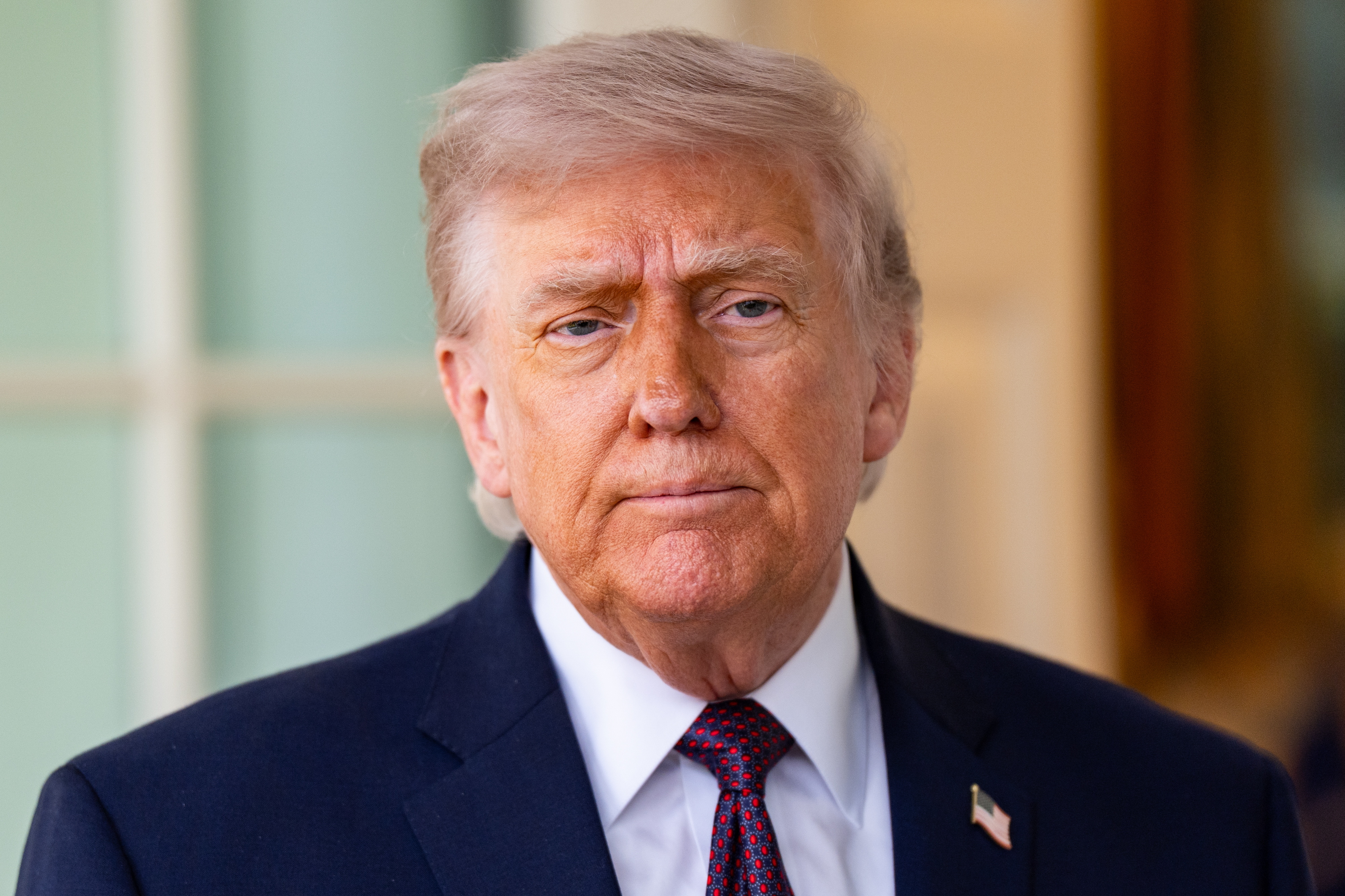 Trump crea el Destacamento 201 con líderes de Meta, OpenAI y Palantir