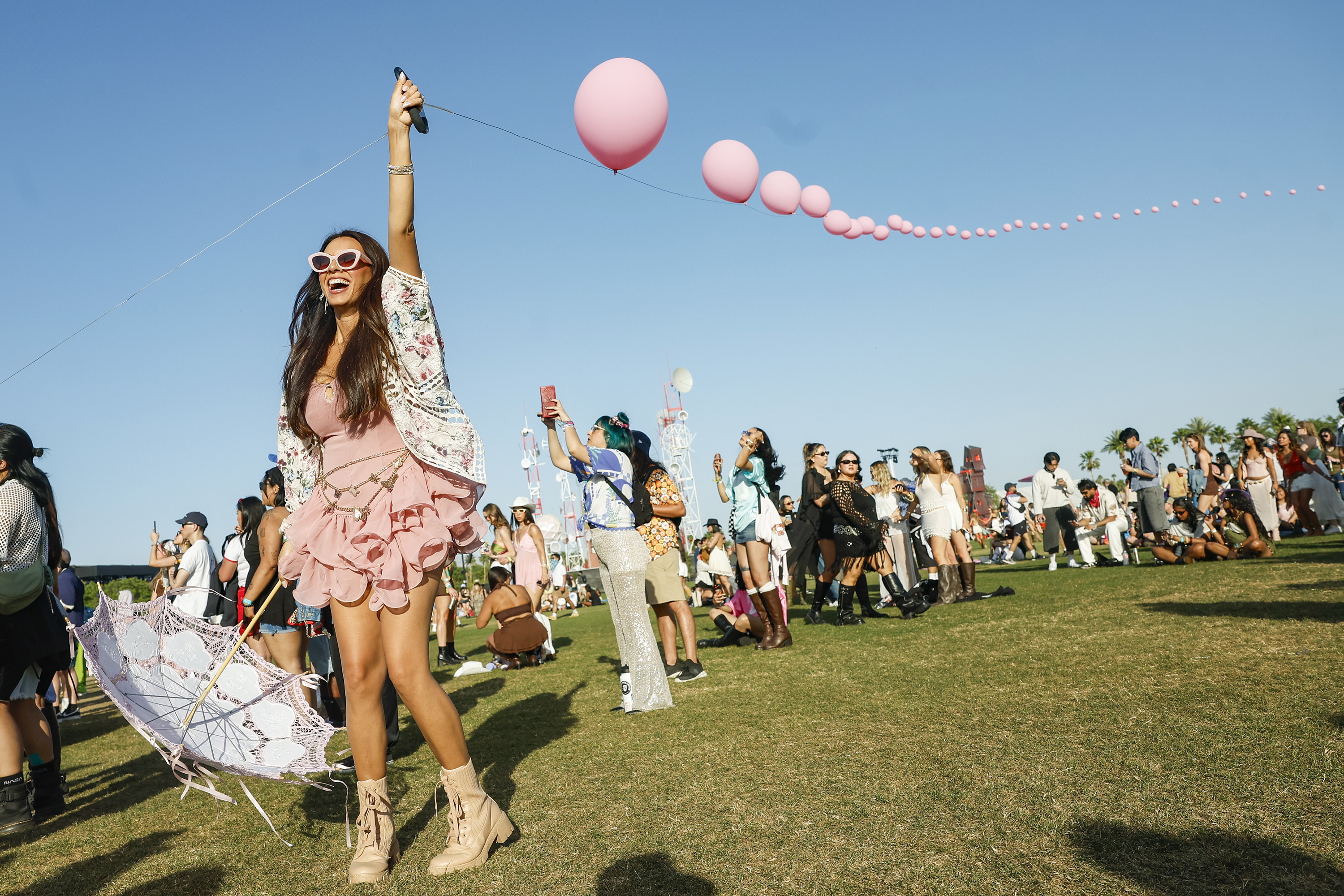 Coachella 2026: el festival que quiere que te olvides del cel para siempre