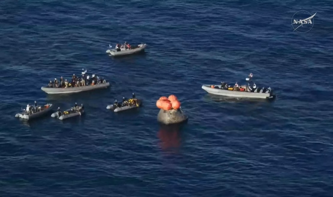 AMERIZAJE ARTEMIS II'