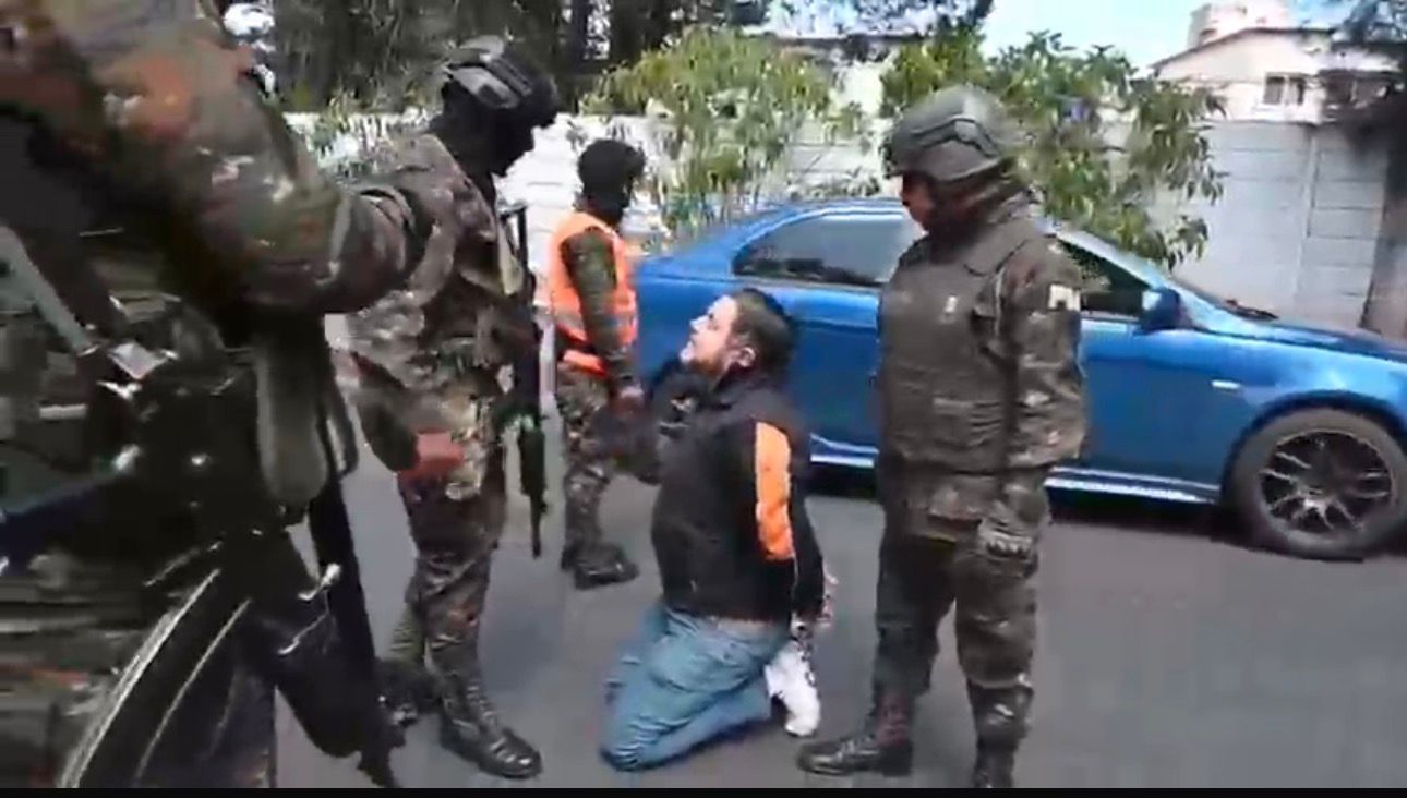 Ejército revela detalles de cómo surgió la detención de un hombre cerca de la Guardia de Honor