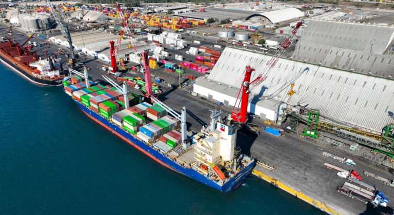 Carga marítima crece 13.3% en el 2