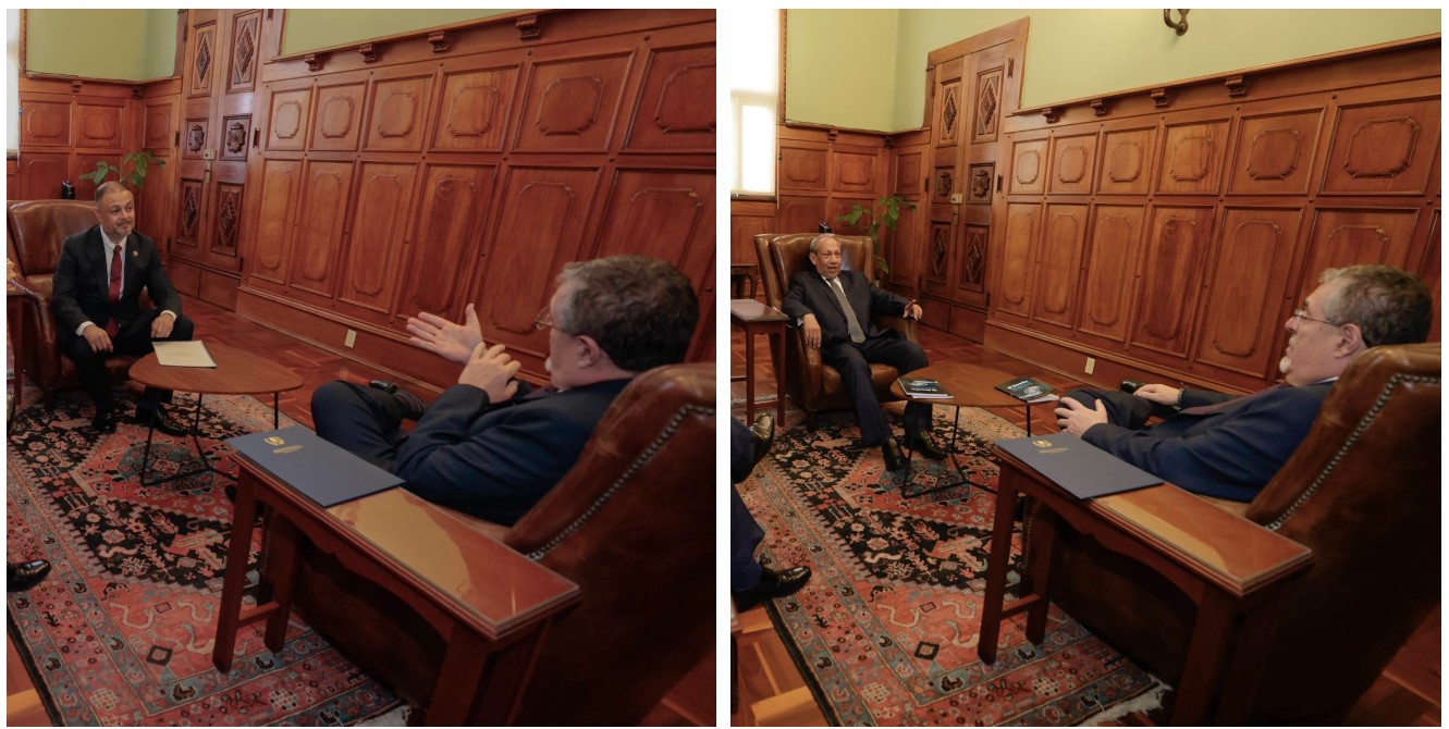 El presidente Bernardo Arévalo entrevista a los aspirantes a fiscal general Carlos Alberto García Alvarado y César Augusto Ávila Aparicio durante la jornada de evaluación en Casa Presidencial. (Foto Prensa Libre: Presidencia)