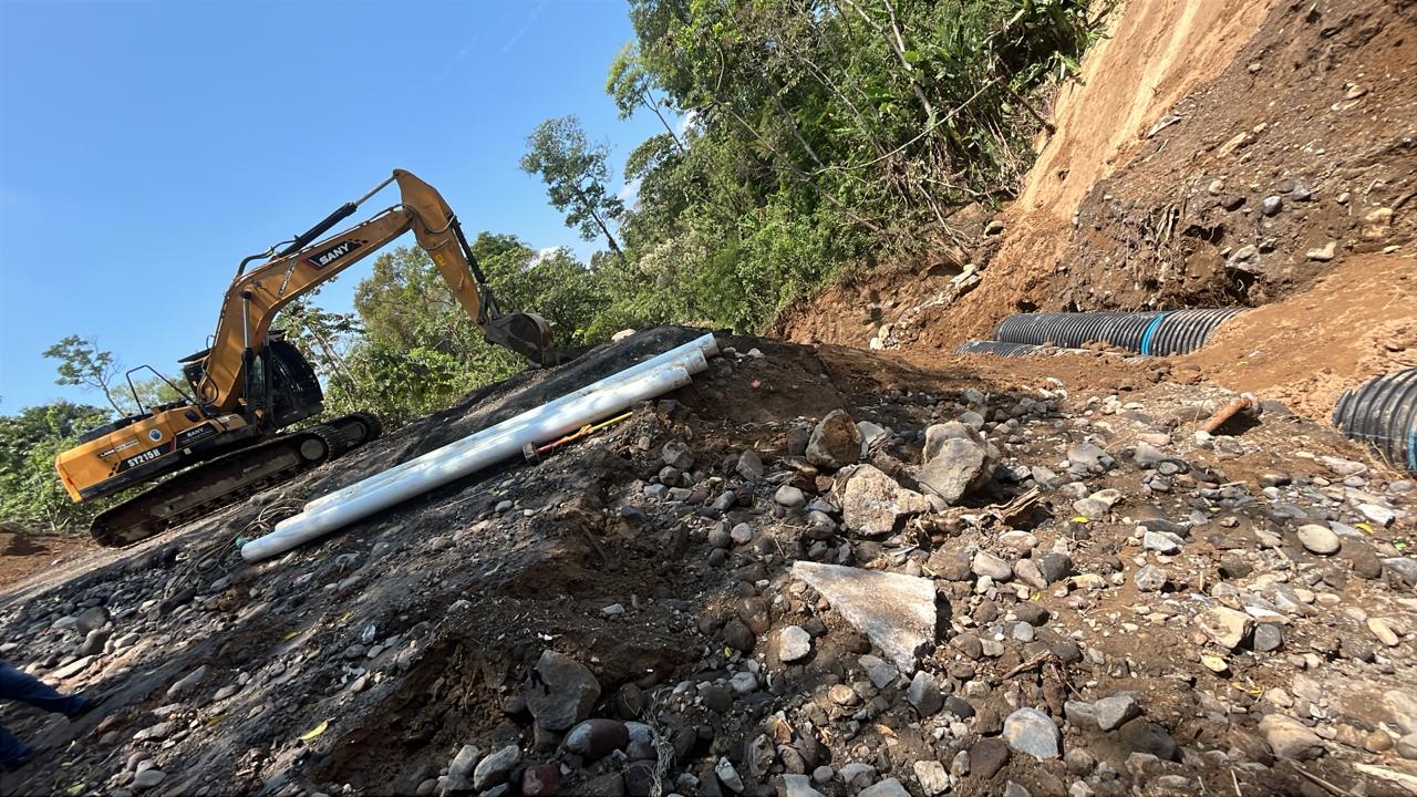 Daños en ruta Cito-Zarco cumplen más de 48 horas y afectan conexión entre Costa Sur y Occidente