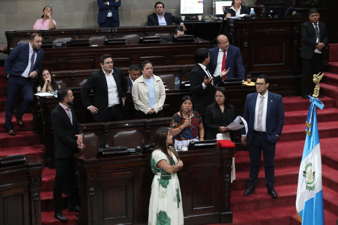 Diputados discuten en el Congreso el subsidio a los combustibles sin lograr acuerdos. (Foto Prensa Libre: Esbin García)