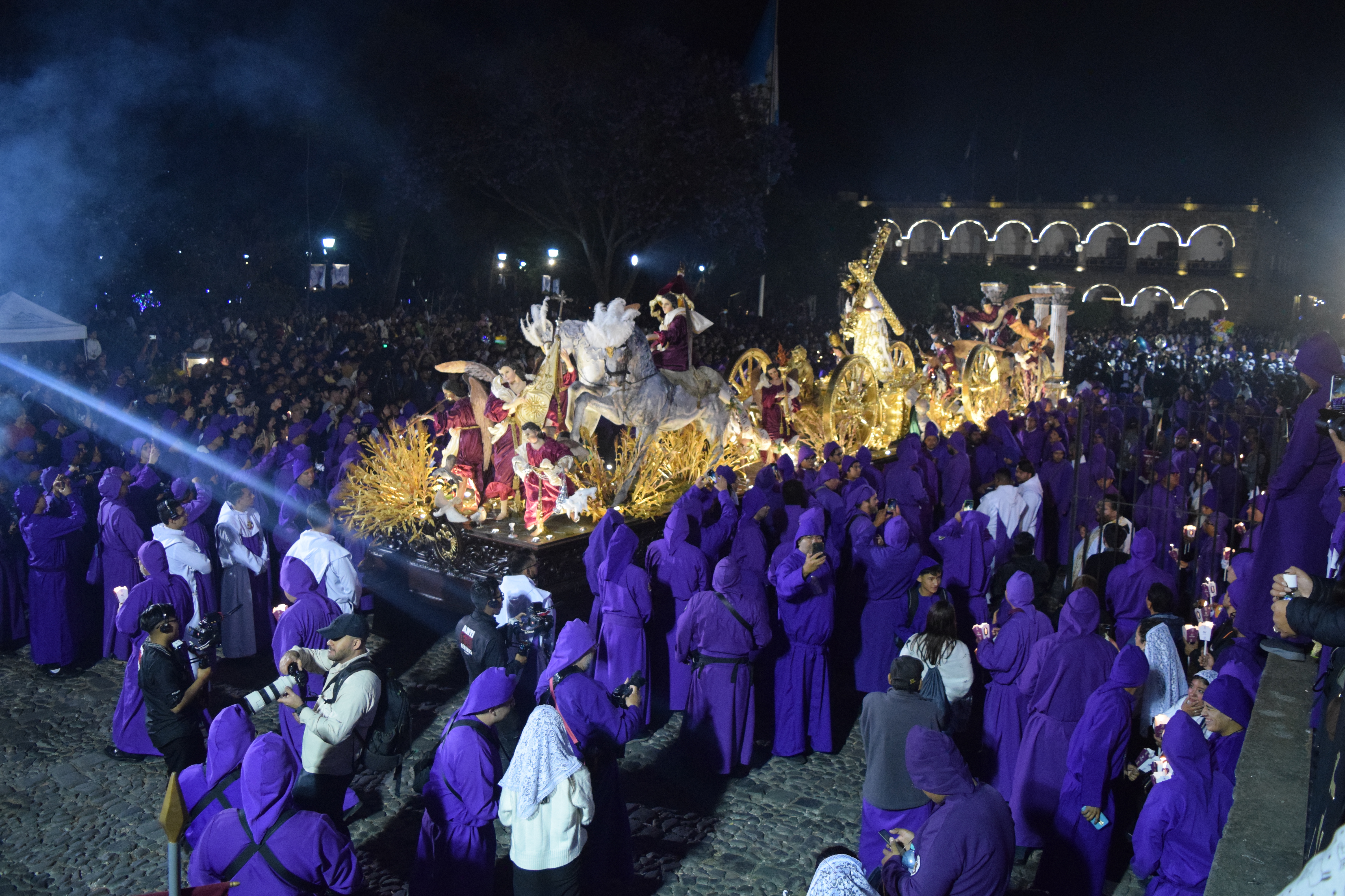 JESUS NAZARENO DEL PERDON SAN FRANCISCO EL GRANDE Y JESUS NAZARENO DE LA HUMILDAD SAN CRISTOBAL EL BAJO ANTIGUA GUATEMALA'