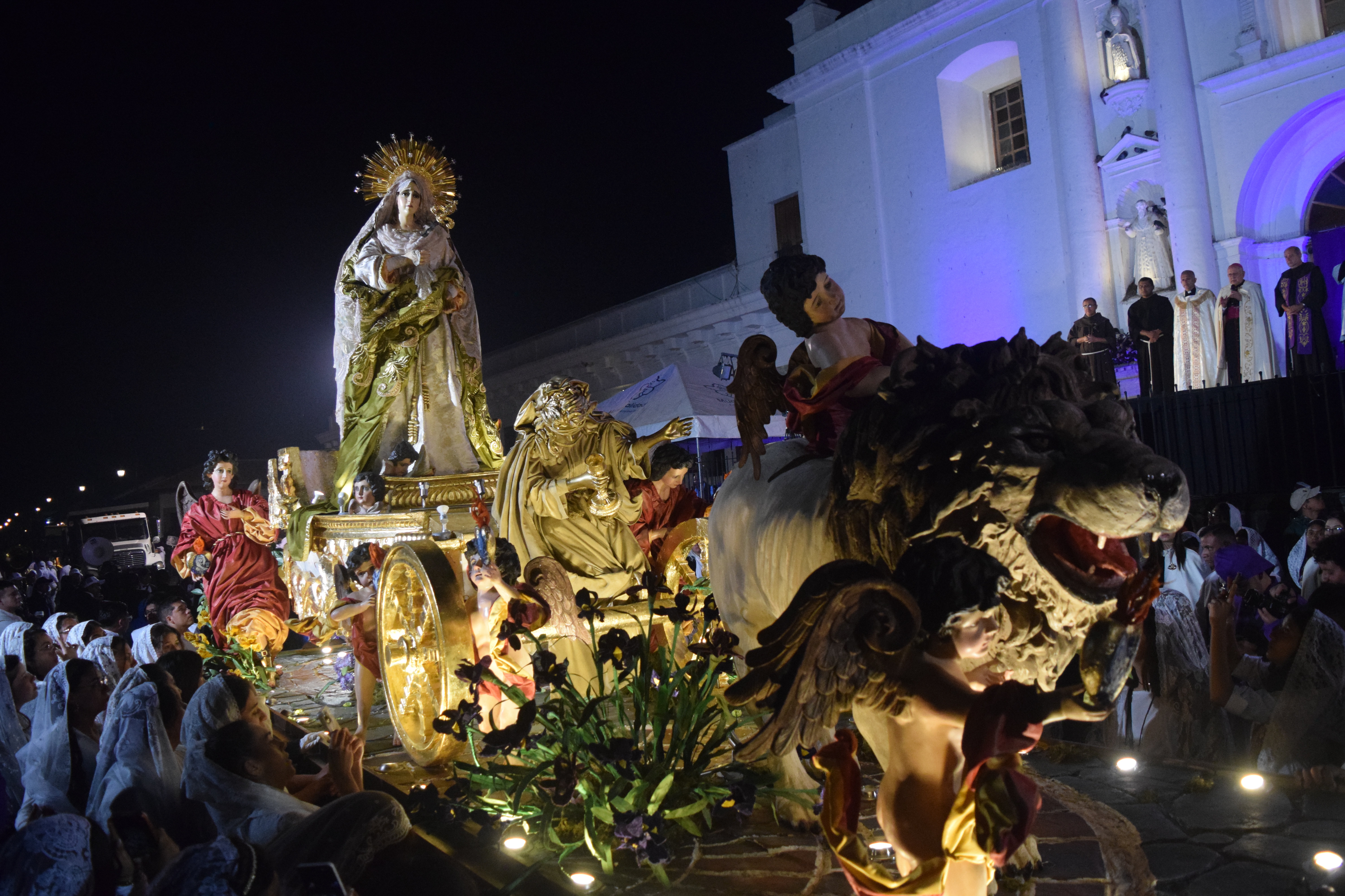 JESUS NAZARENO DEL PERDON SAN FRANCISCO EL GRANDE Y JESUS NAZARENO DE LA HUMILDAD SAN CRISTOBAL EL BAJO ANTIGUA GUATEMALA'