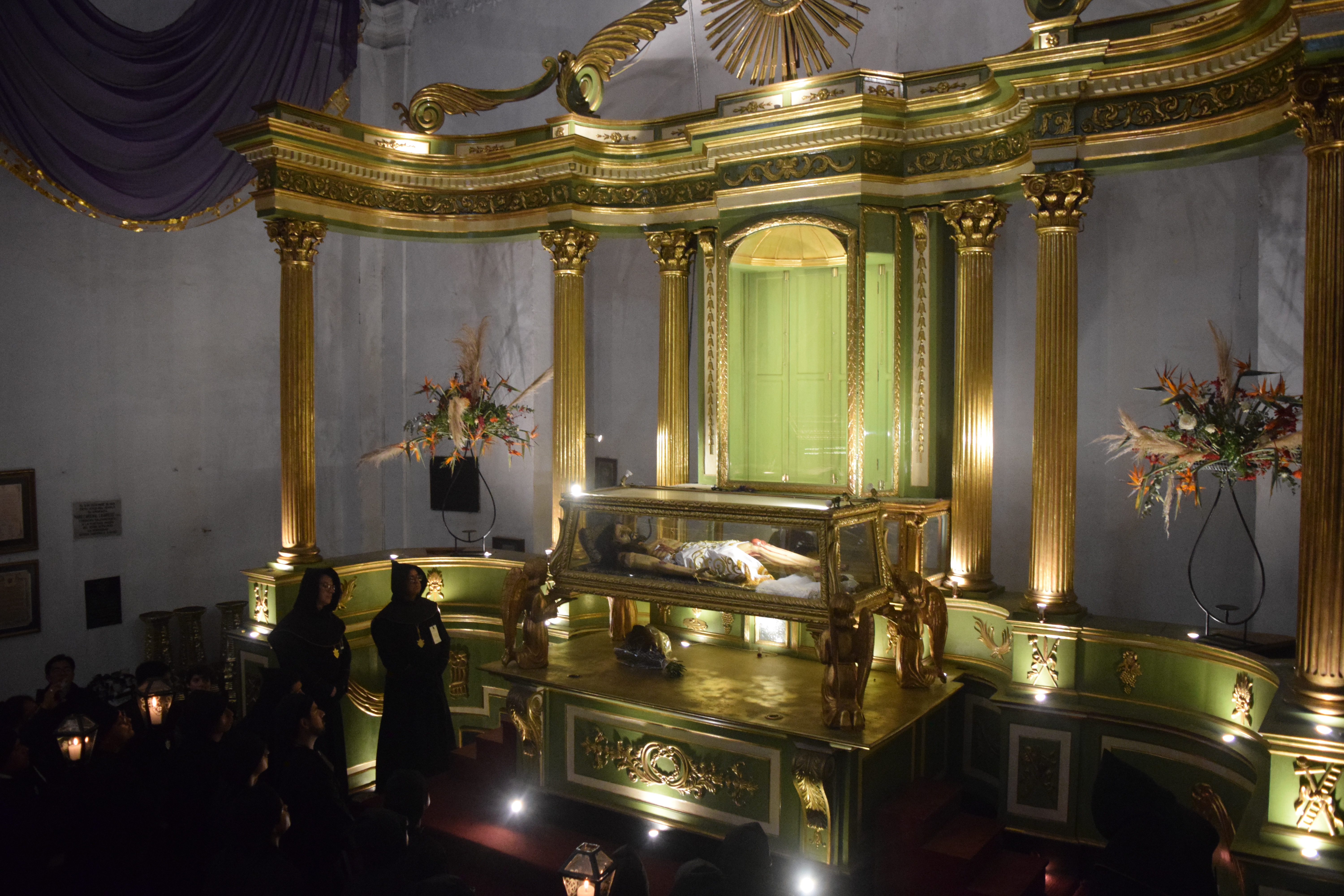 ESCUELA DE CRISTO VIERNES SANTO ANTIGUA GUATEMALA'