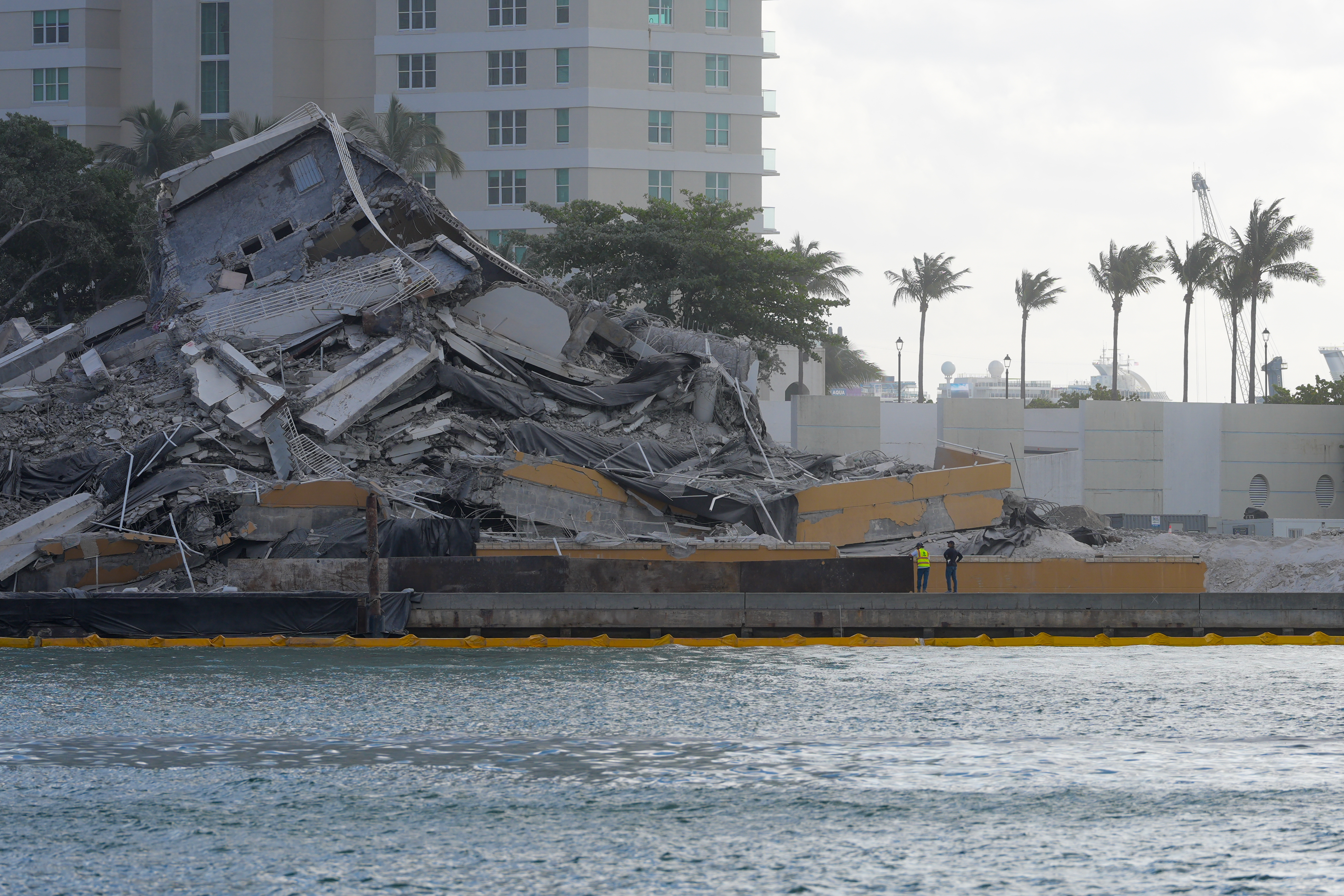 Videos: así fue la demolición del Mandarín Oriental de Miami, uno de los hoteles más lujosos de EE. UU.