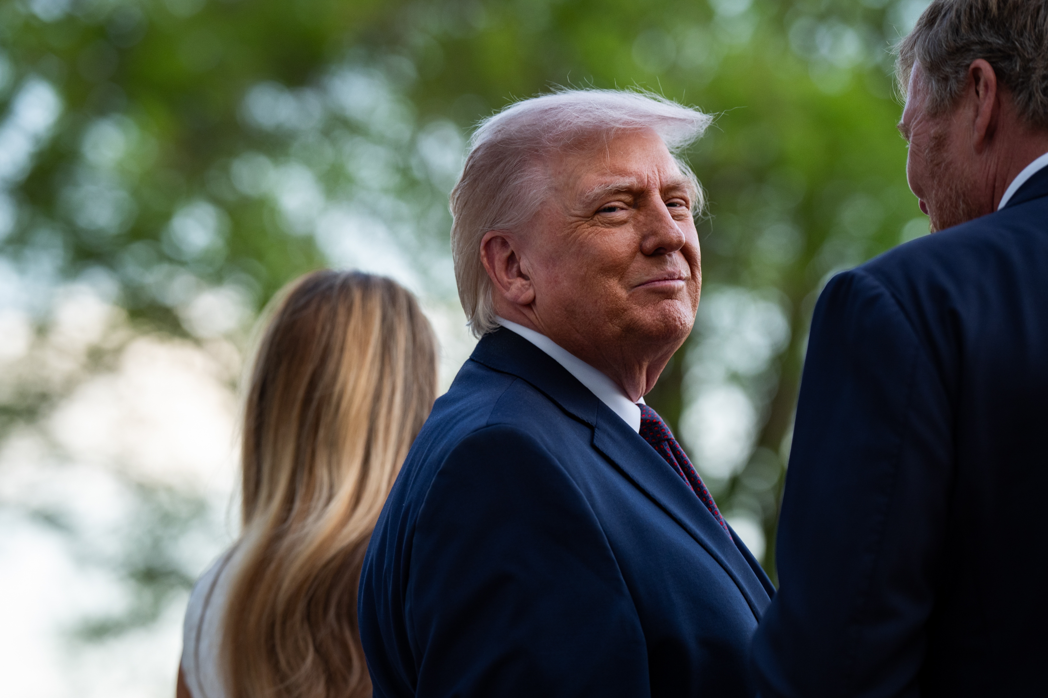 El presidente estadounidense Trump recibe al rey y a la reina de los Países Bajos en una cena en la Casa Blanca