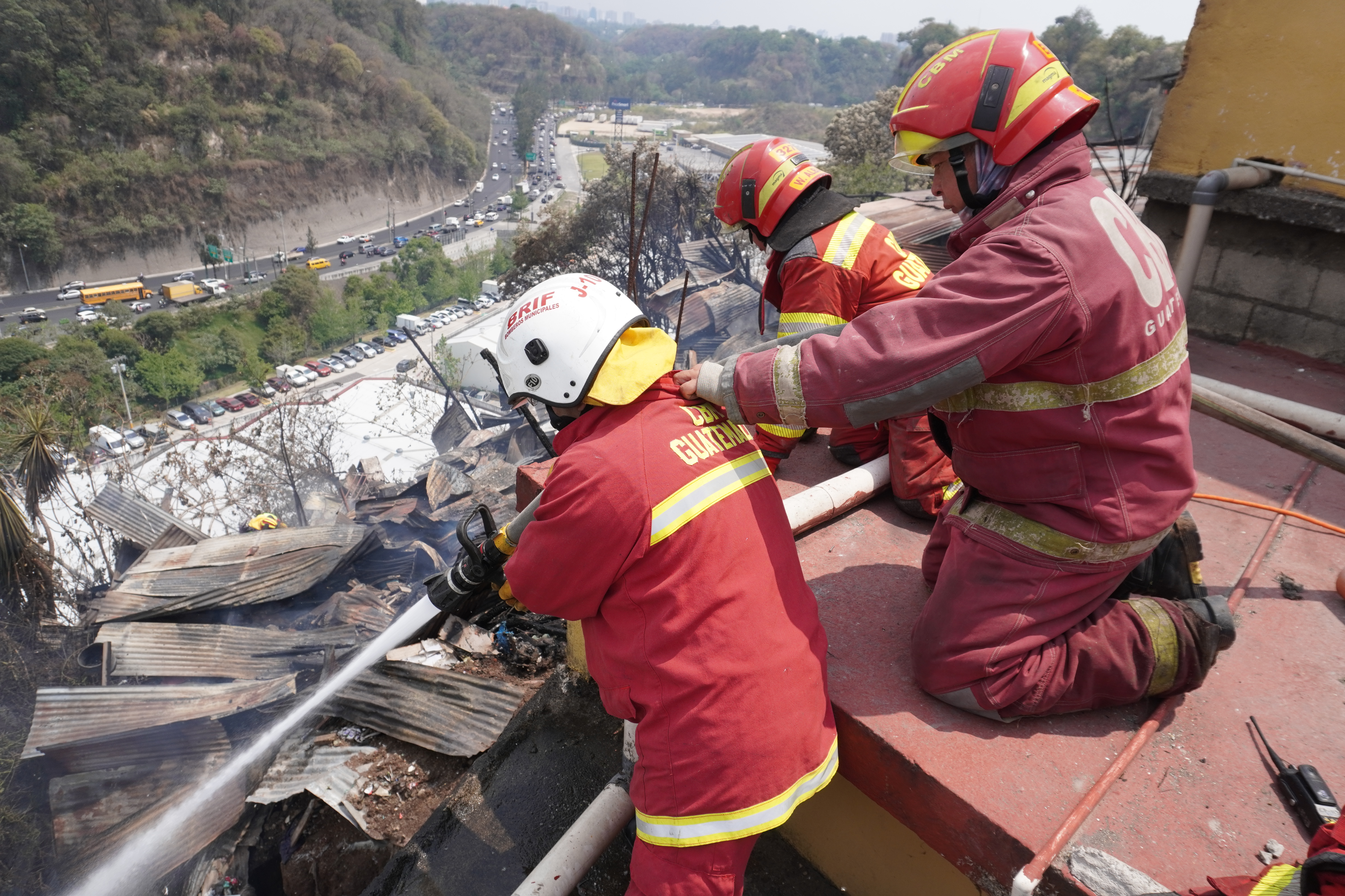 INCENDIO ZONA 5'