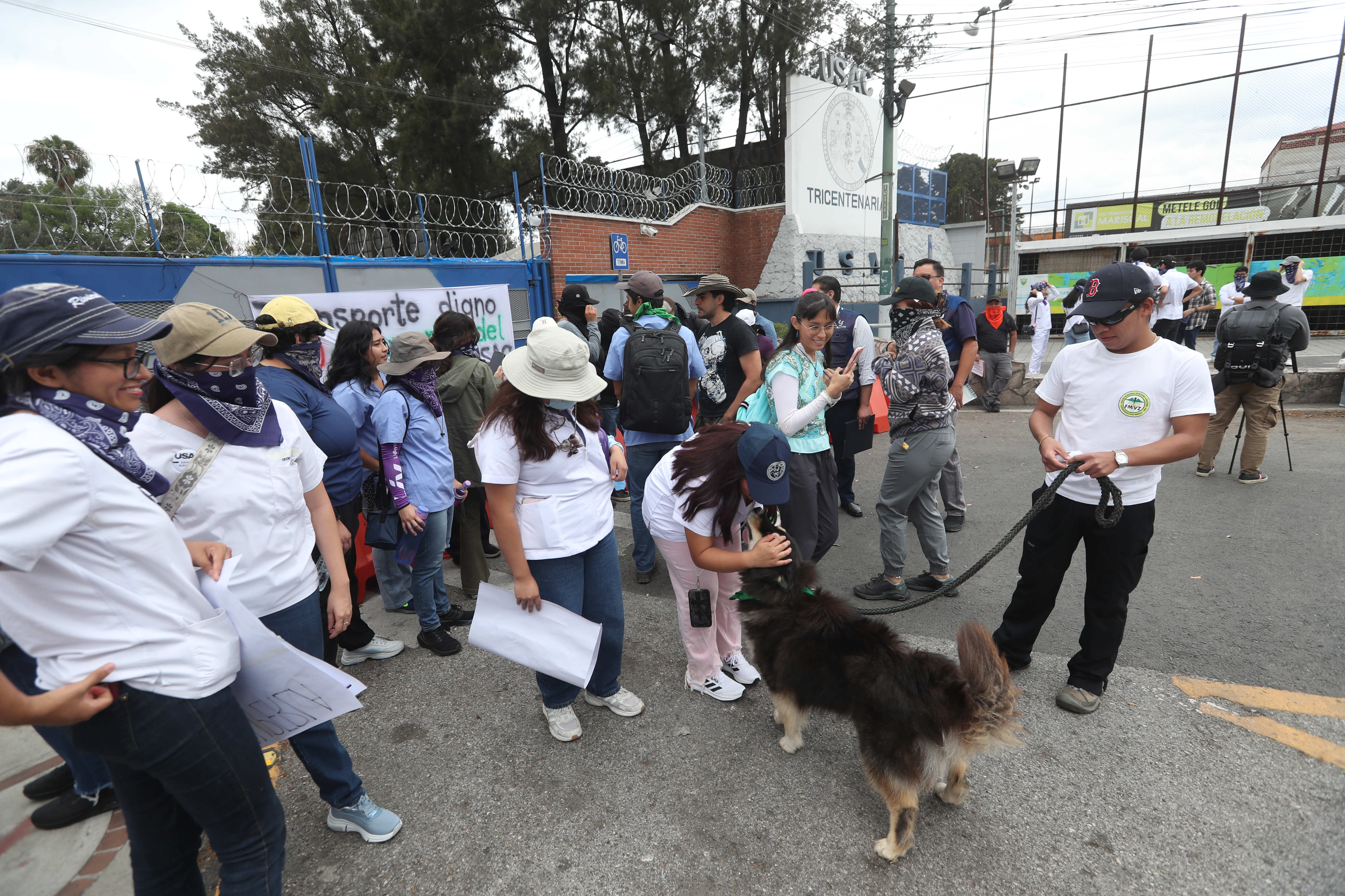 PLANTON USAC WALTER MAZARIEGOS'