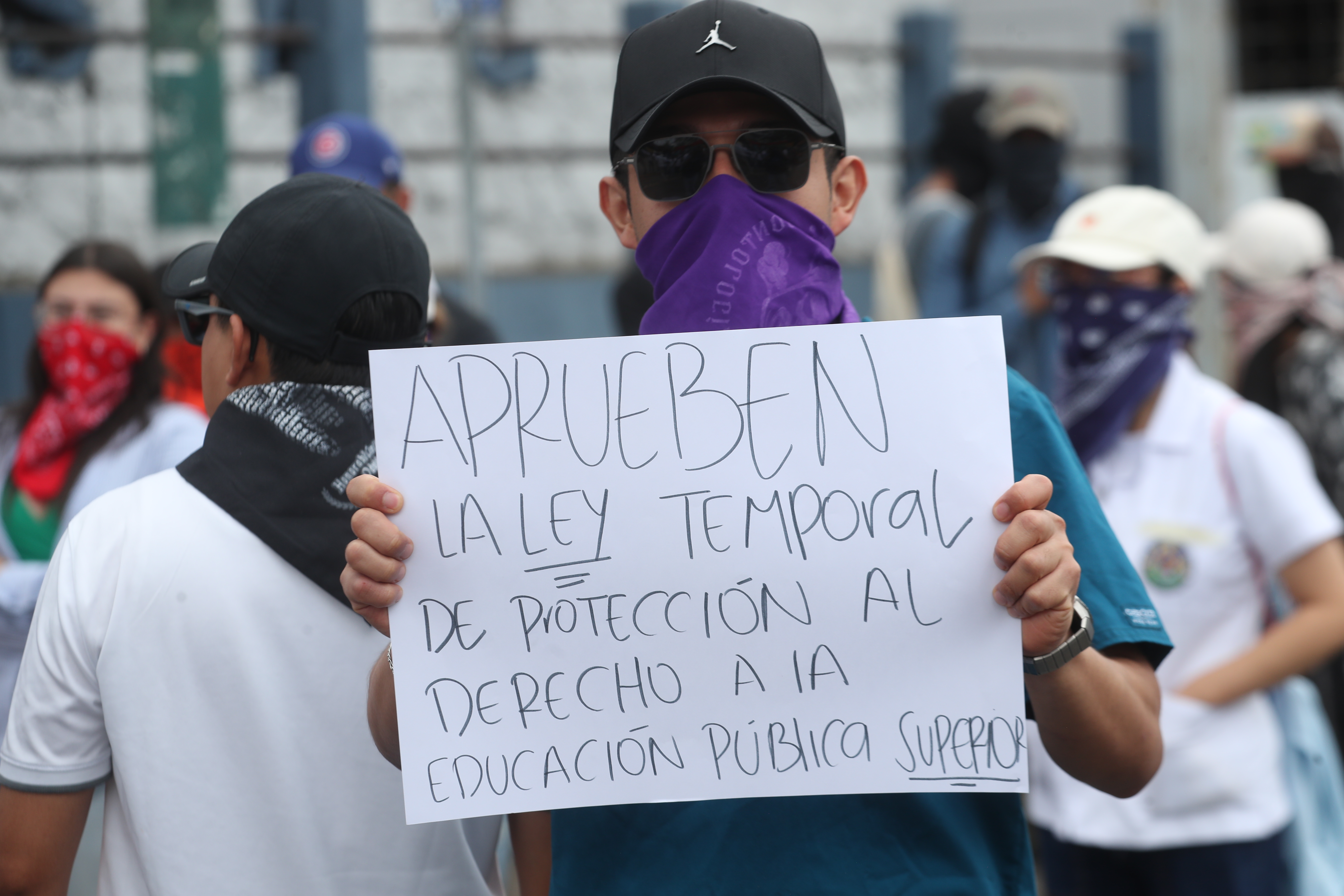 PLANTON USAC WALTER MAZARIEGOS'