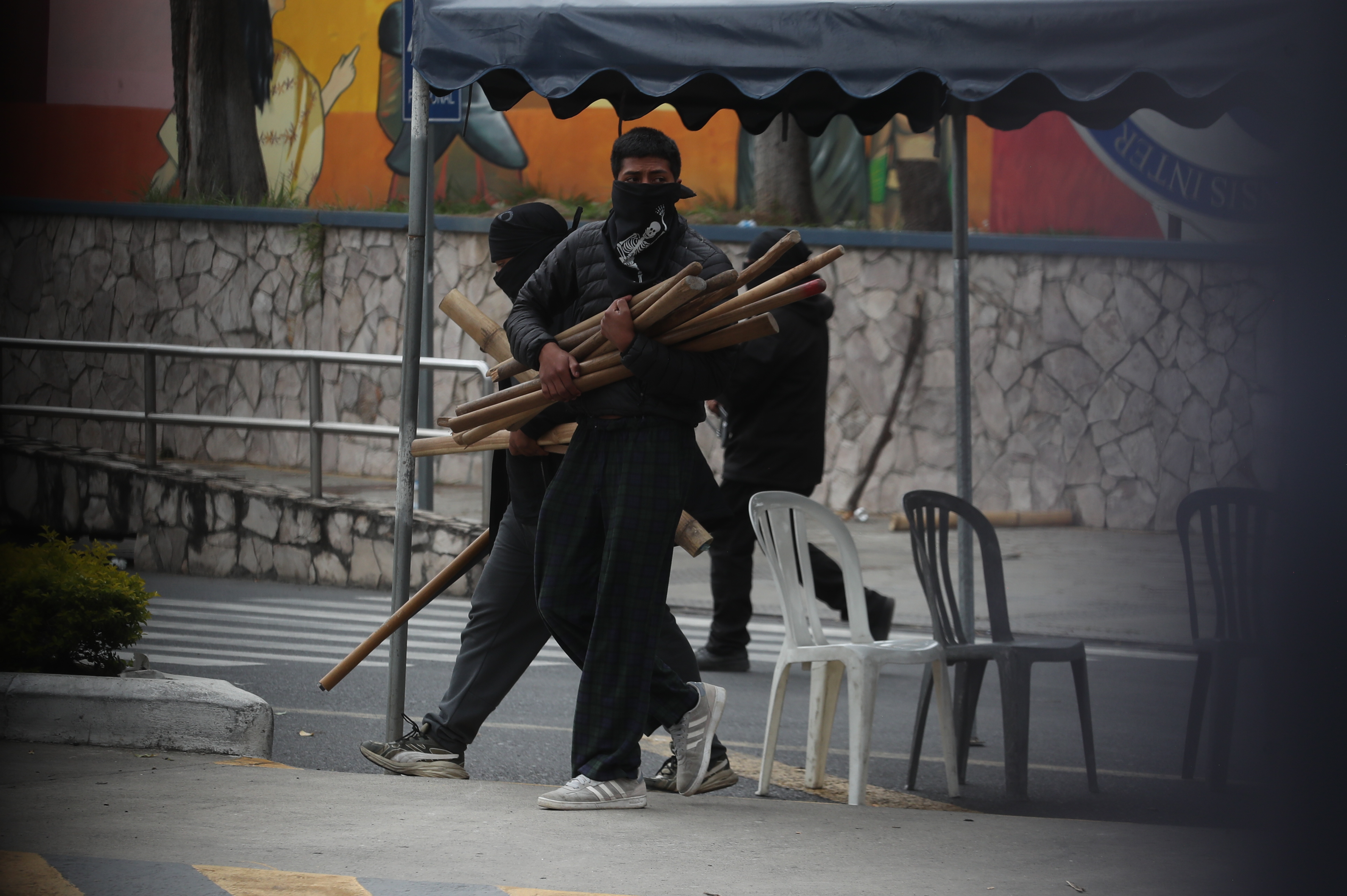 PLANTON USAC WALTER MAZARIEGOS'