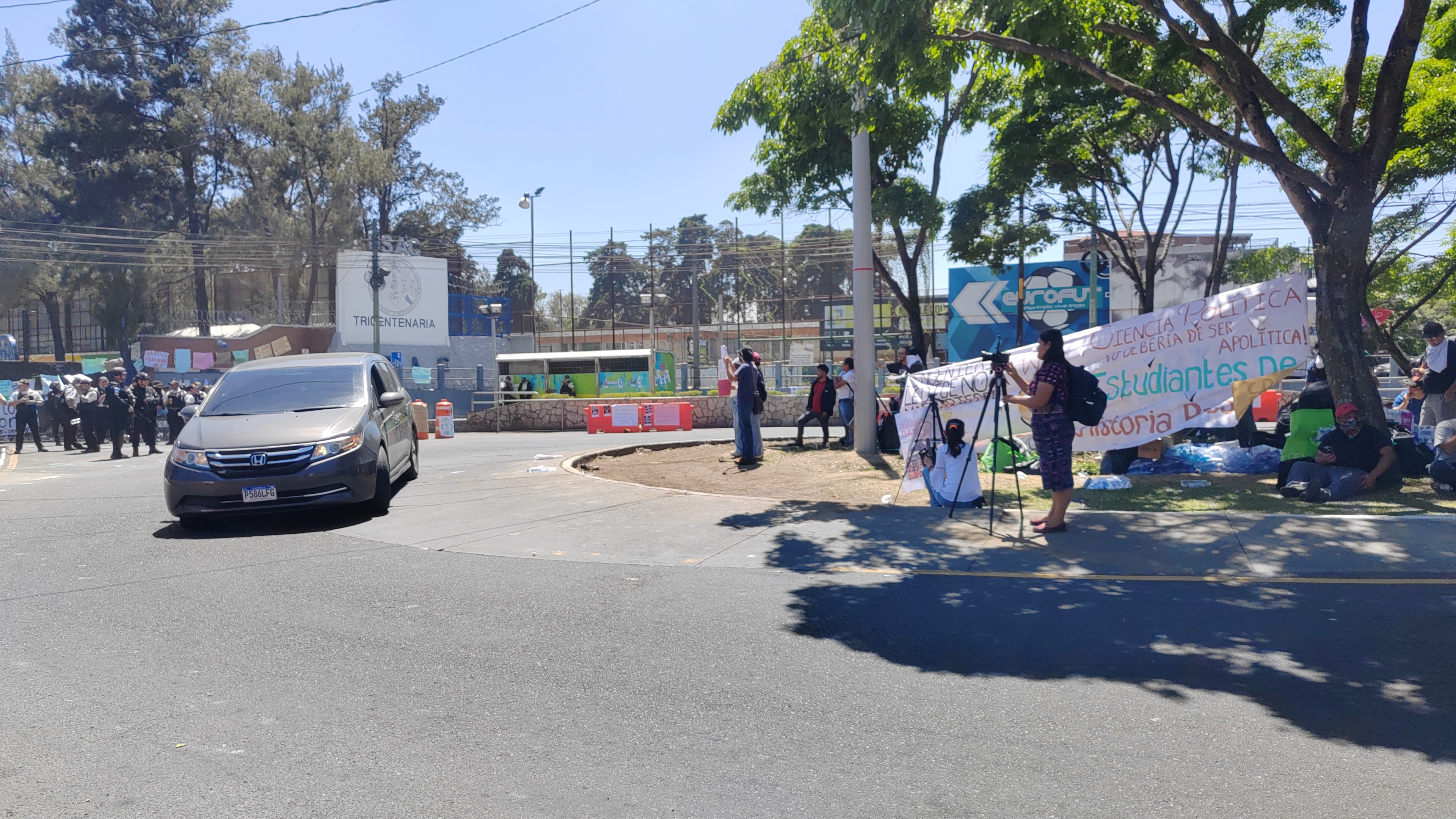 MANIFESTACIONES ENTRADA USAC'