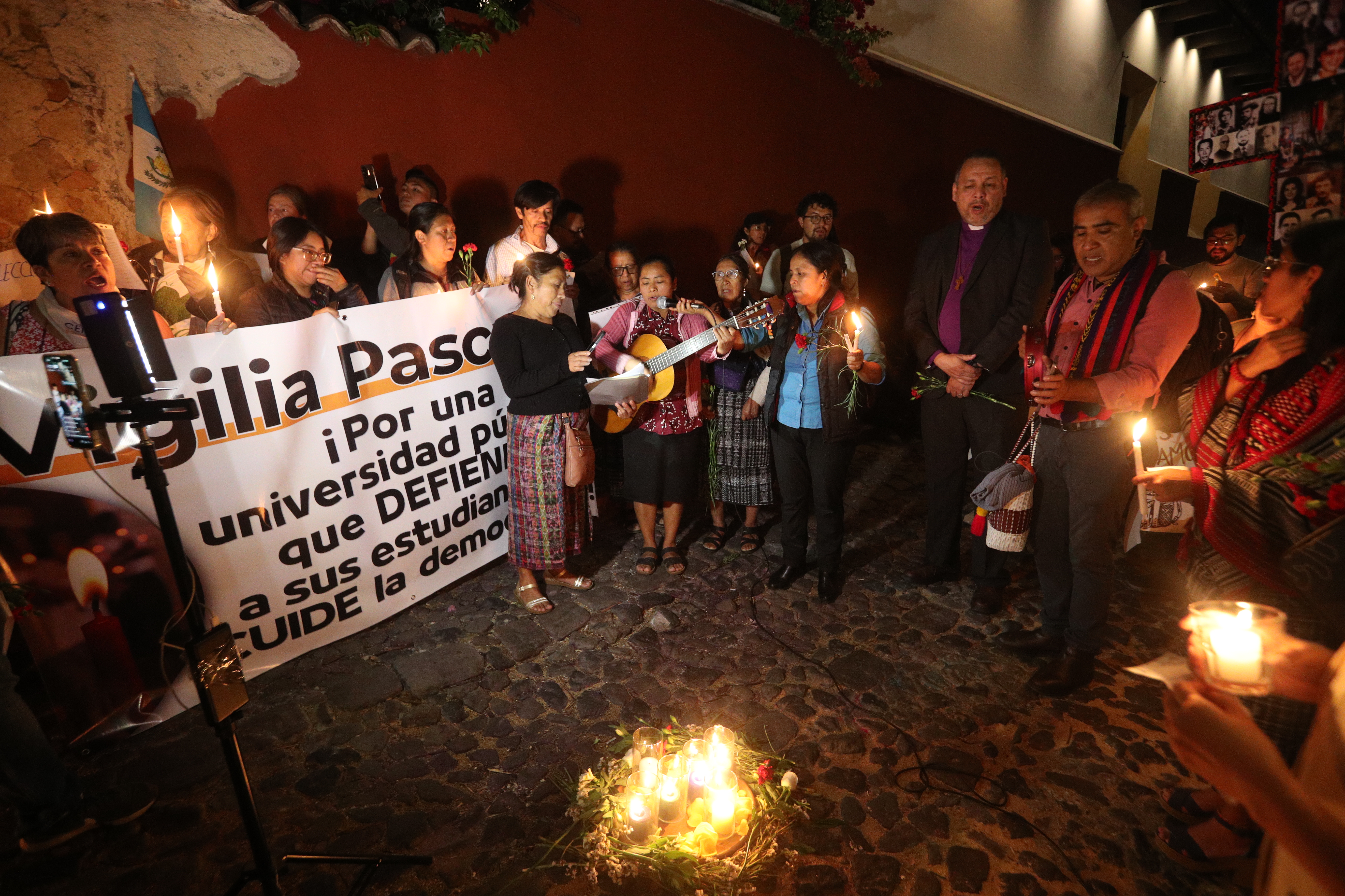 PLANTON USAC WALTER MAZARIEGOS'