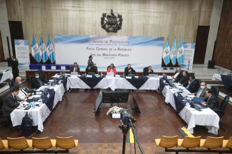 Observadores internacionales critican el abuso de amparos en las elecciones de segundo grado del 2