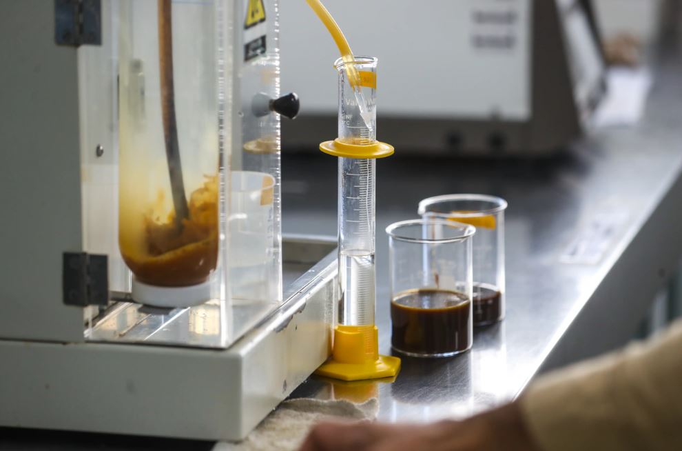 Producción de etanol en Guatemala laboratorio