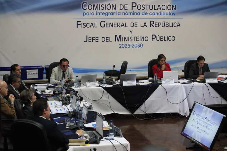 Postuladora termina de calificar aspirantes a fiscal general y busca integrar nómina de candidatos el 2